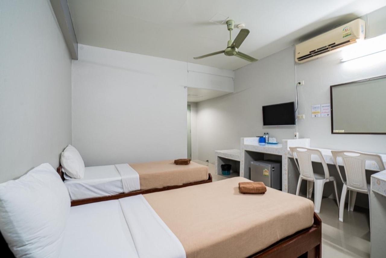 Twin Room photo 1