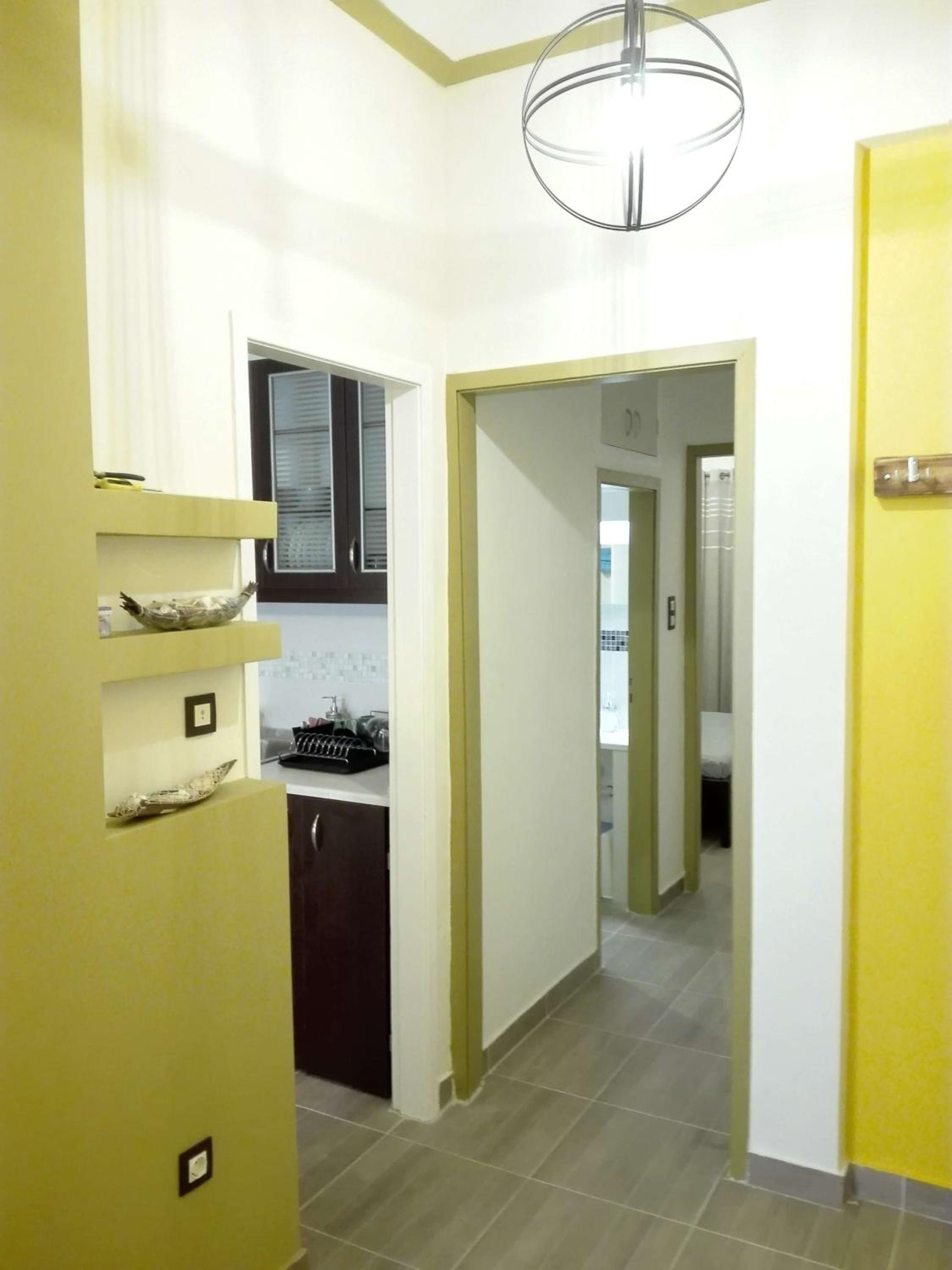 One-Bedroom Apartment