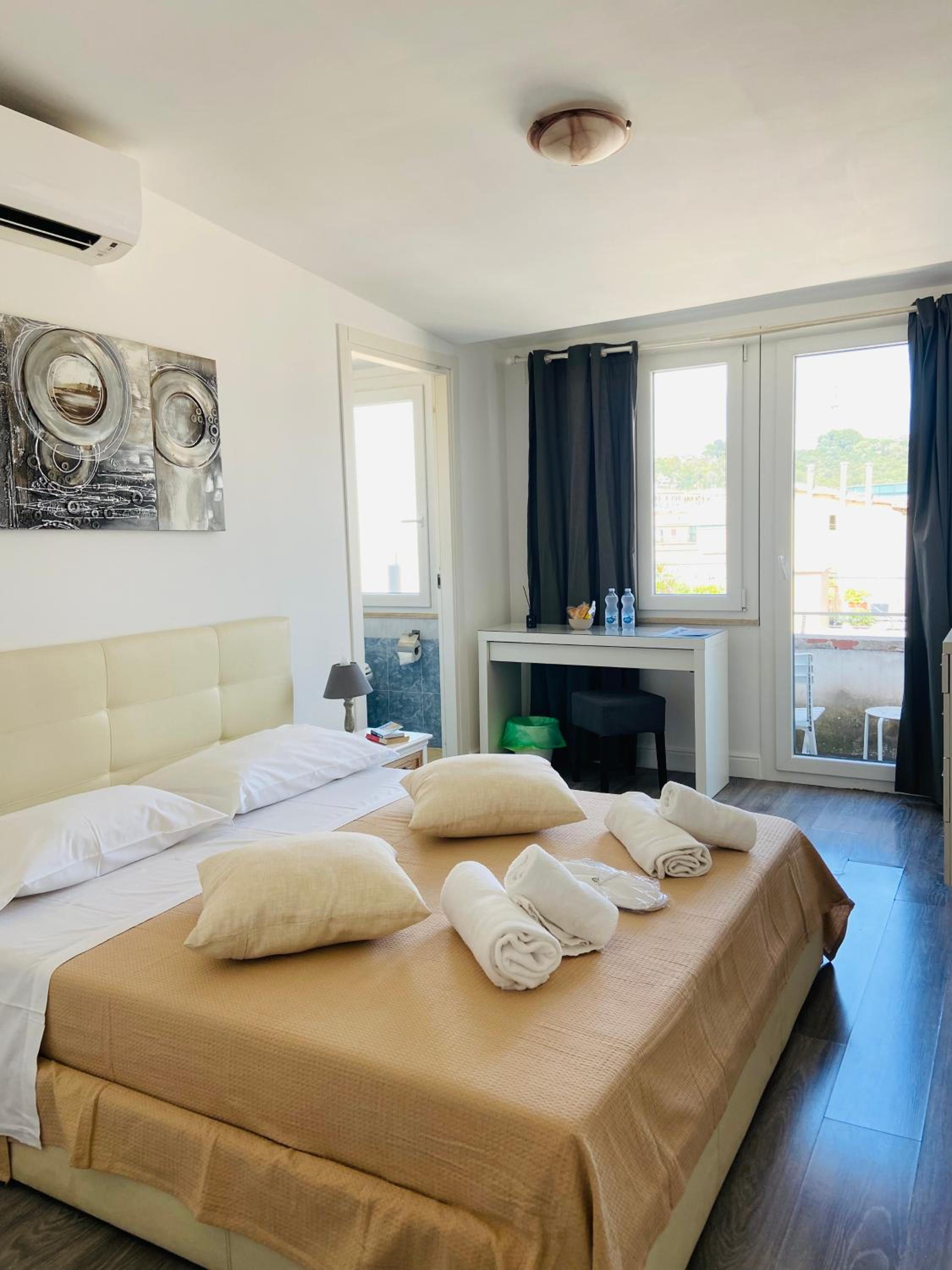 Double Room with Private Bathroom