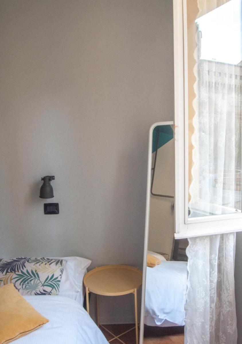 Double or Twin Room with Private Bathroom photo 2