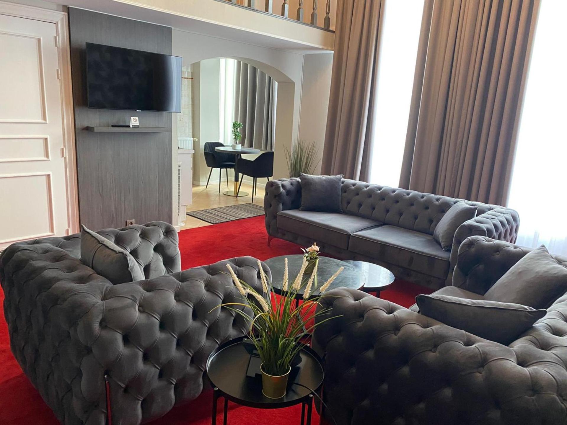 Suite with Balcony