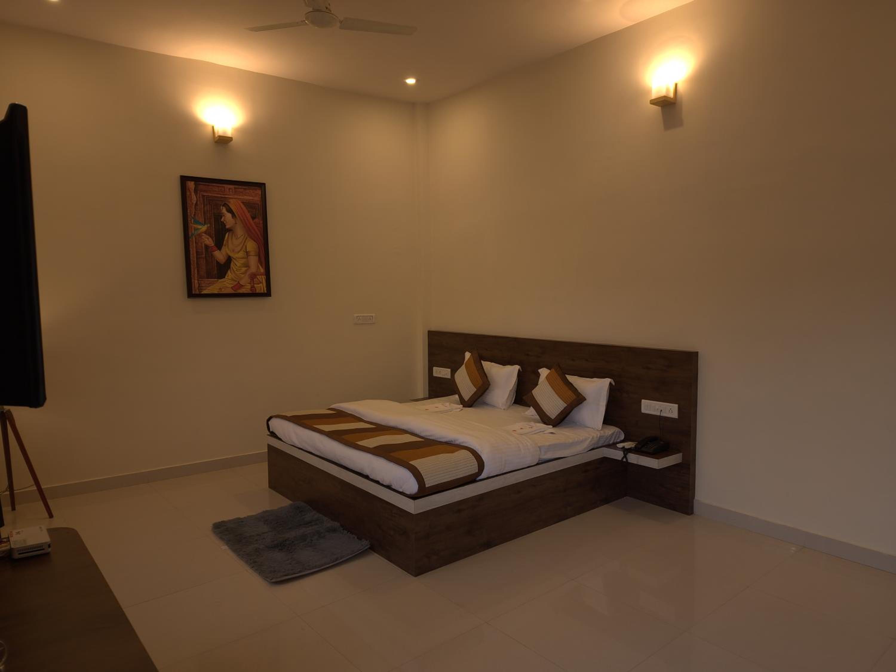 King Room with Garden View - Photo 3