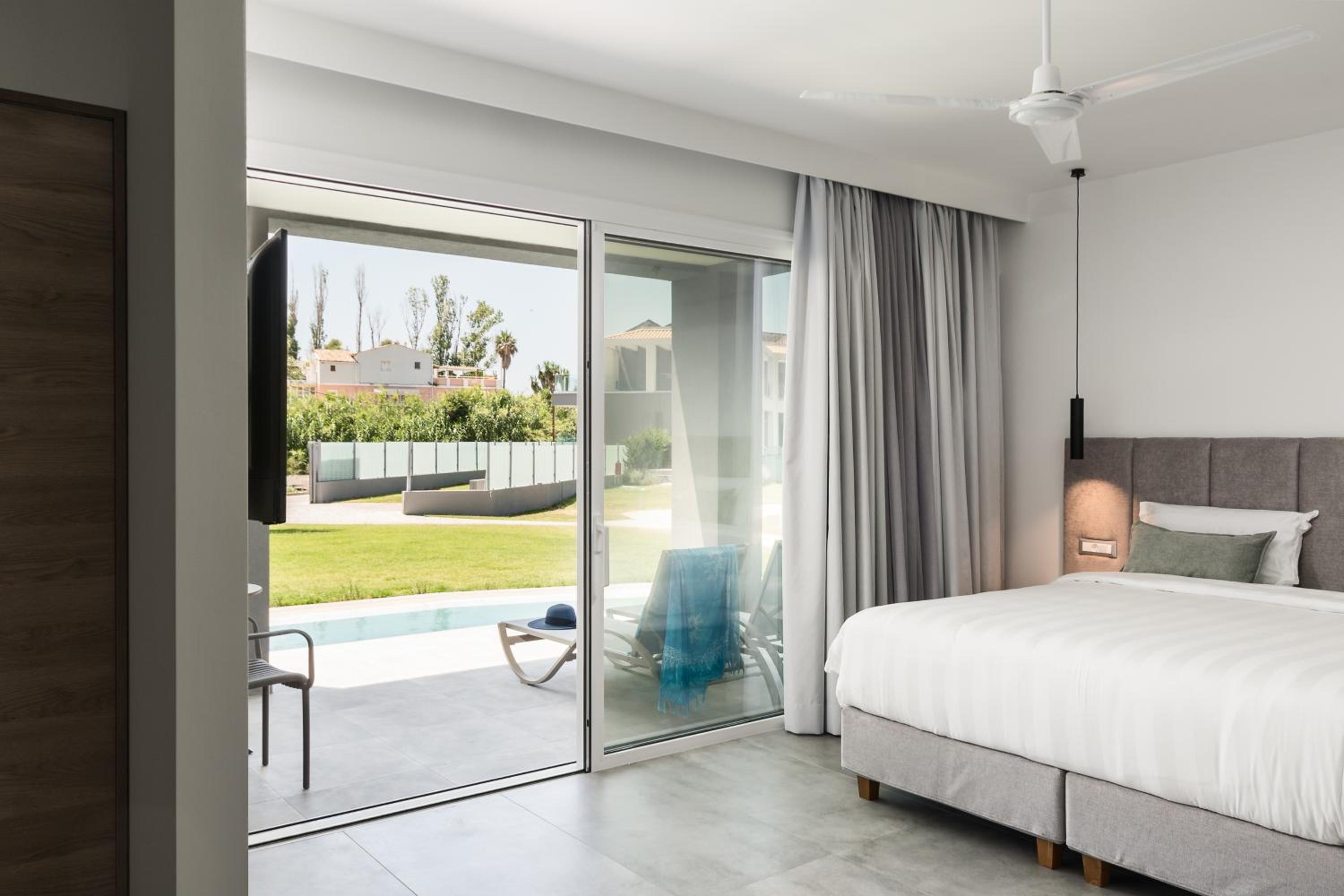 Junior Suite with Private Pool