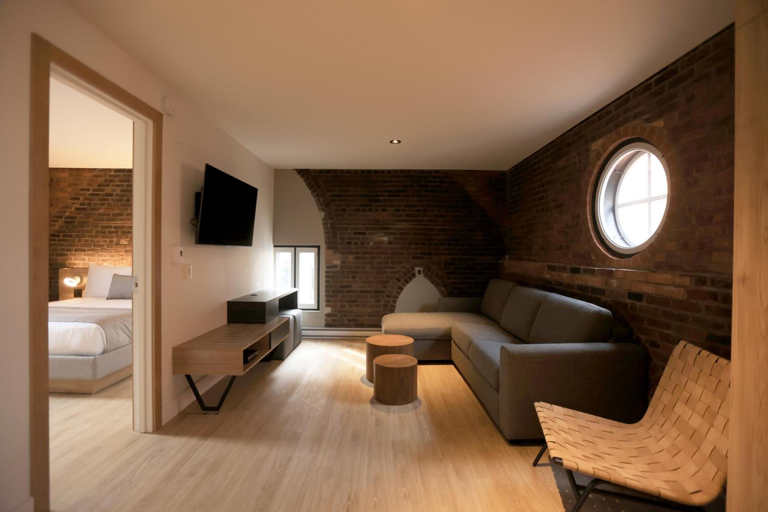 Penthouse Apartment thumbnail 5