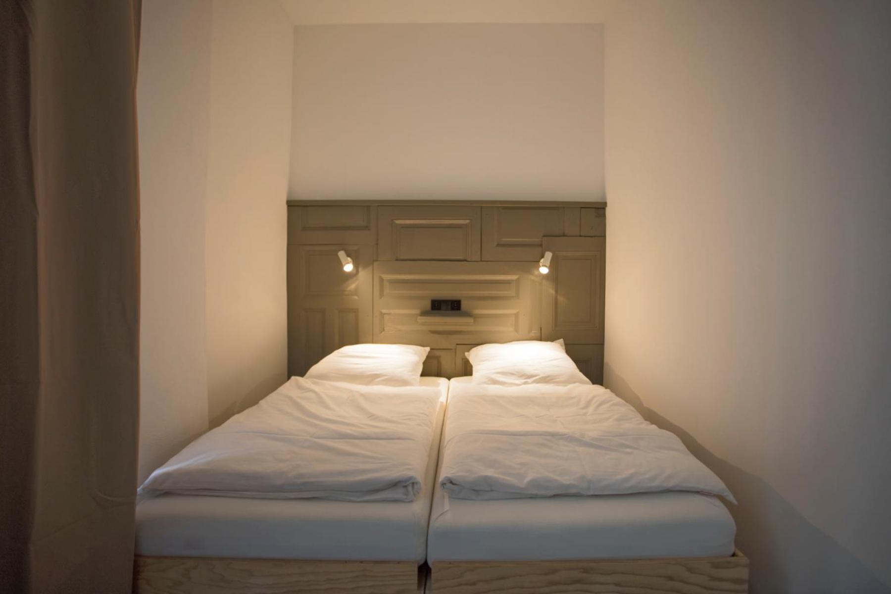 Double or Twin Room with Bathroom photo 2