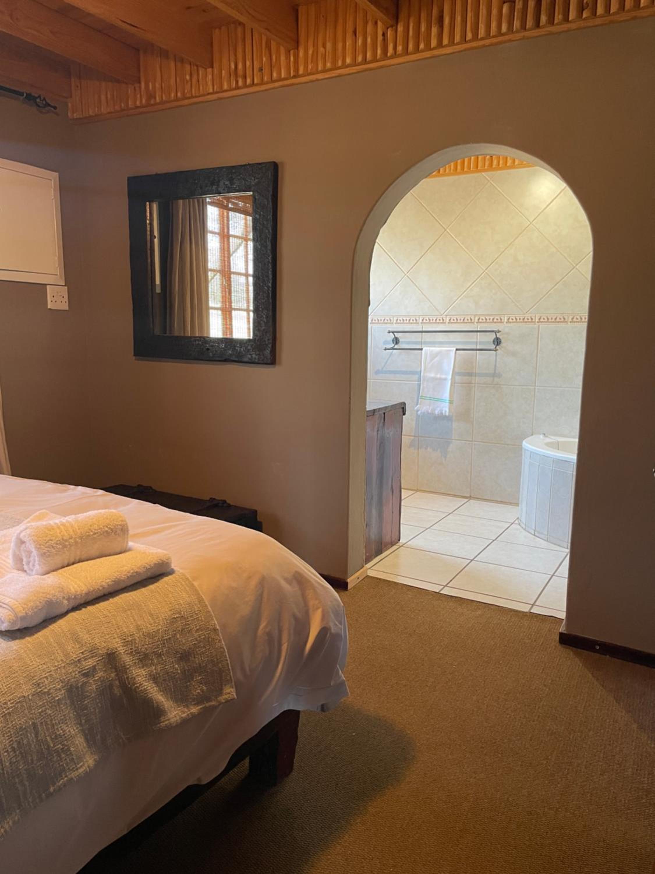 Deluxe Twin Room - Photo 3