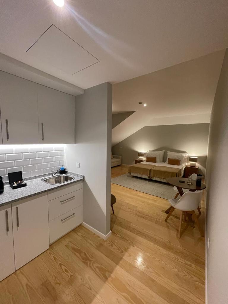 Suite - Photo 4