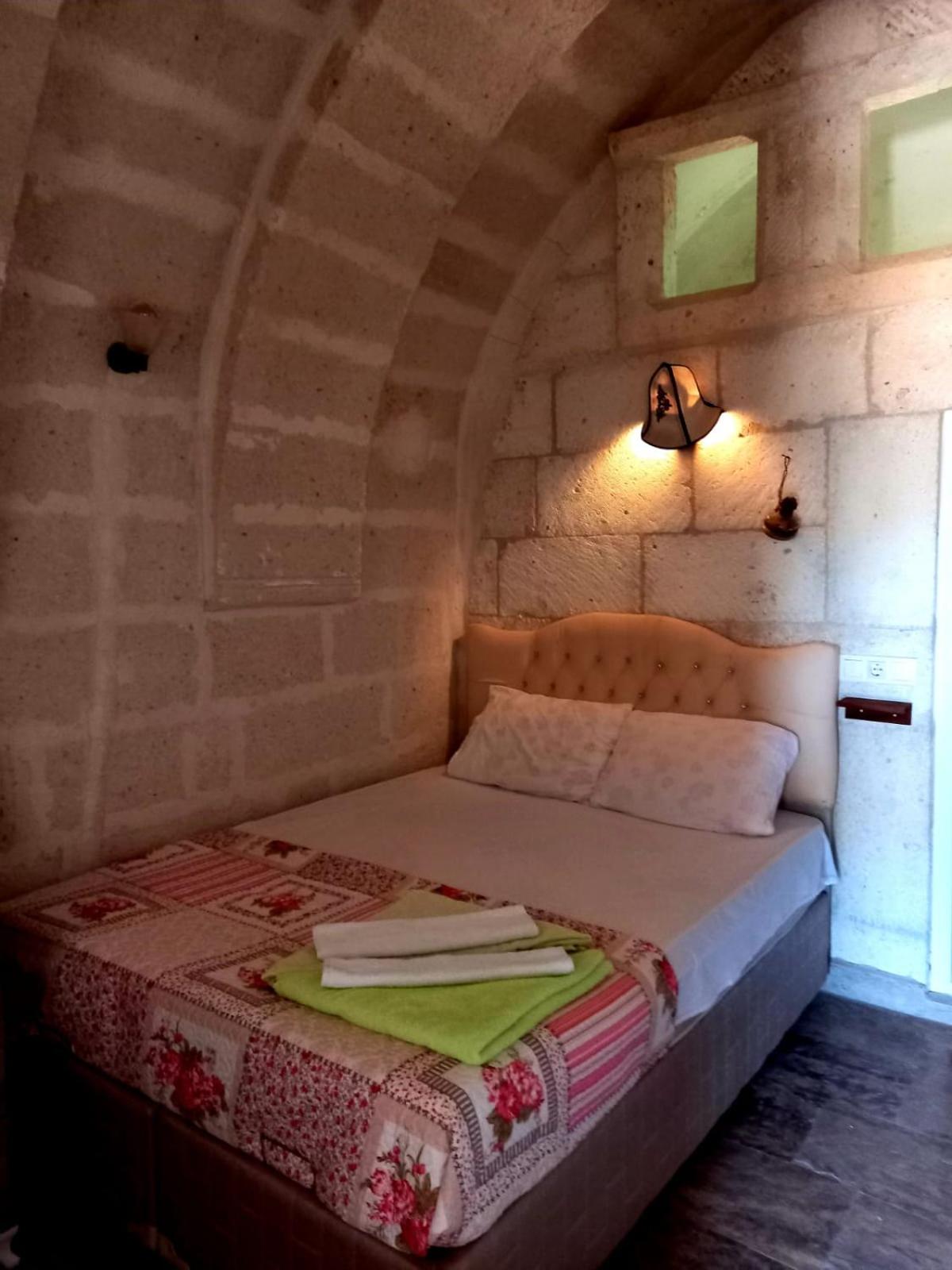 Standard Triple Room - Photo 14