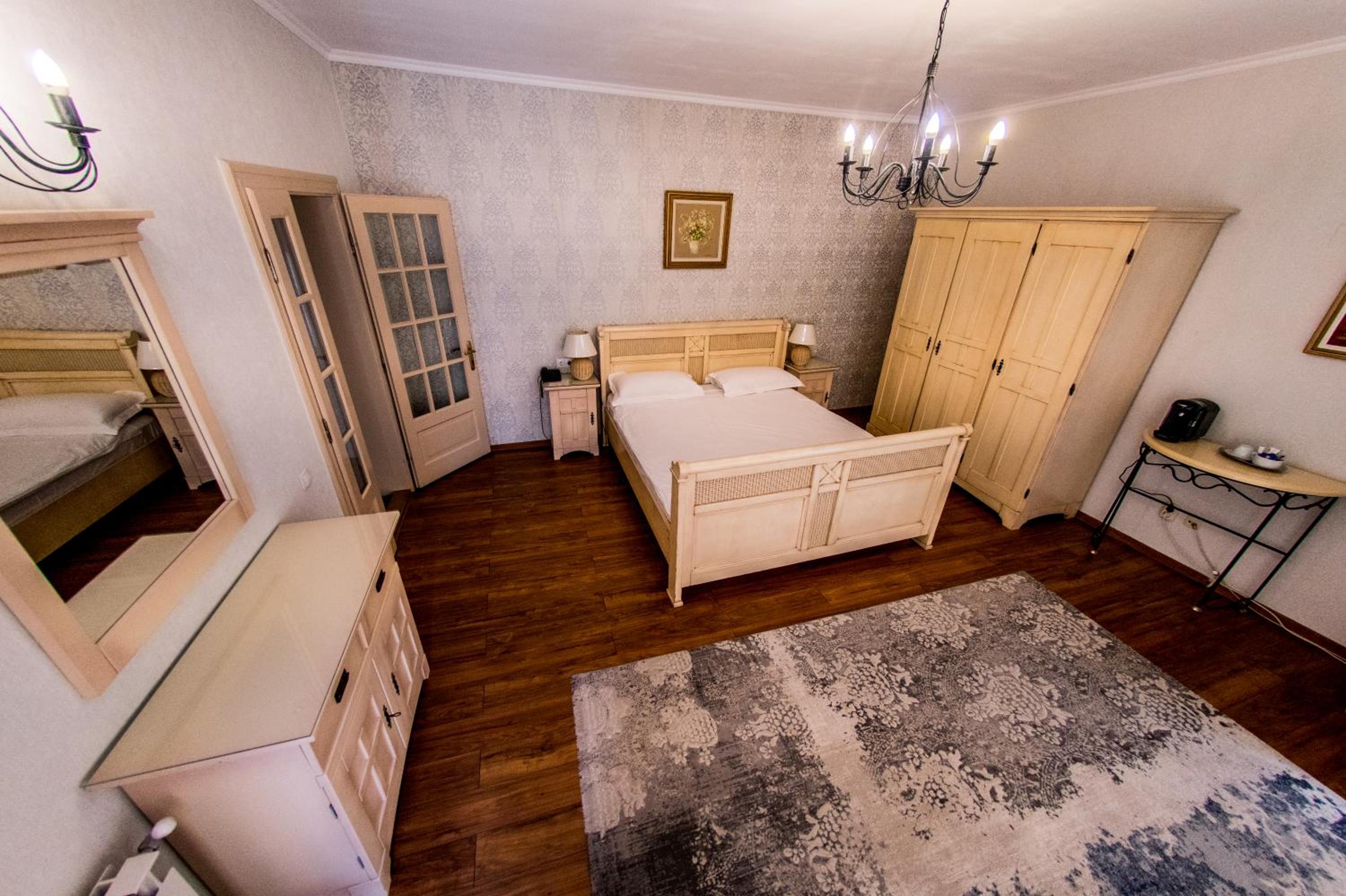 Deluxe Double Room photo 3