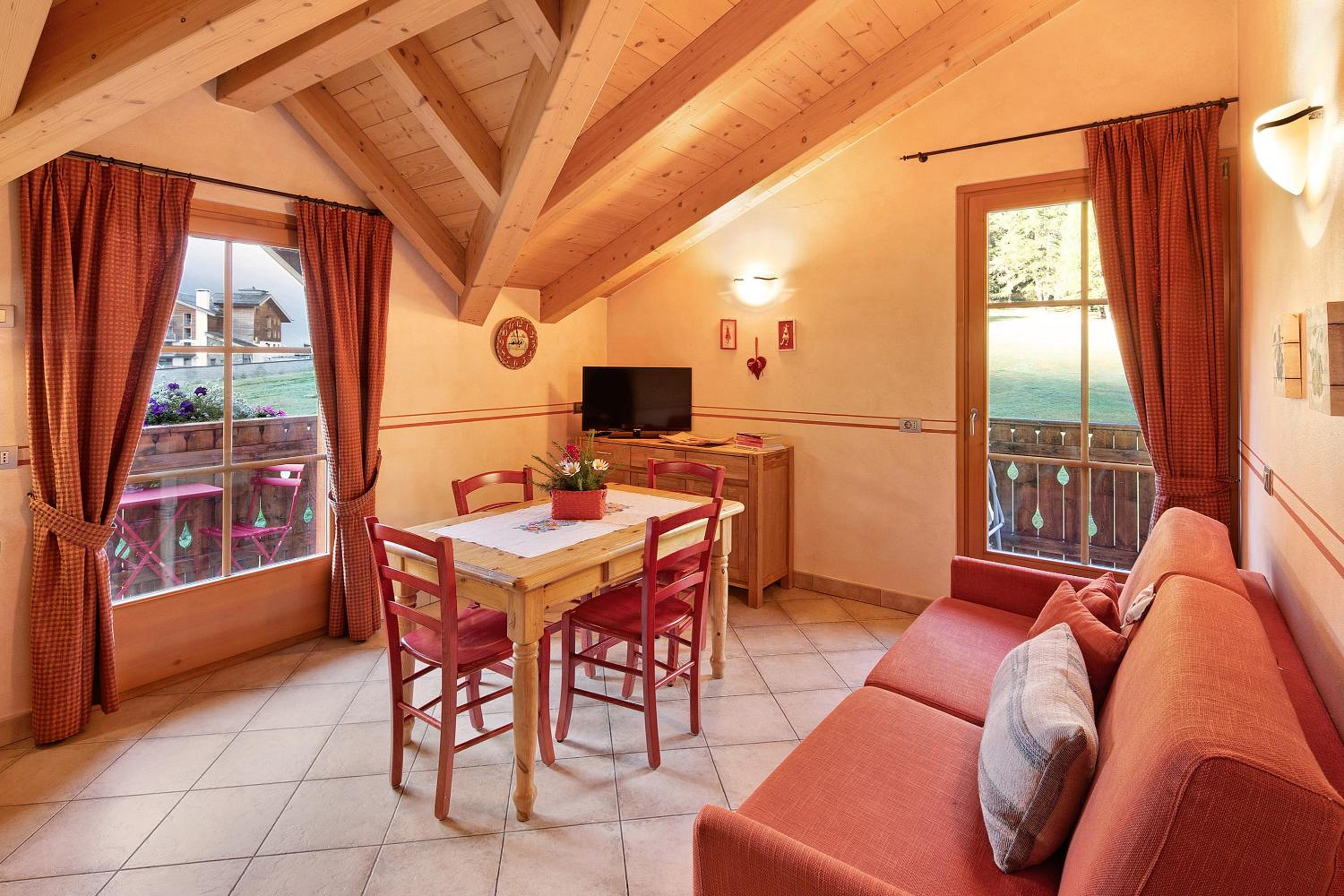 Superior One-Bedroom Apartment with Balcony photo 1