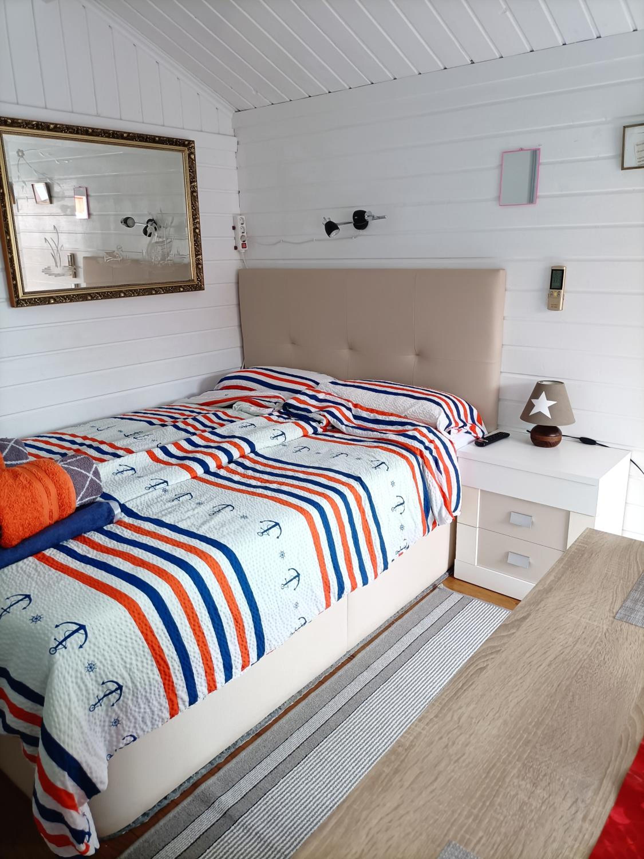 One-Bedroom Chalet - Photo 1