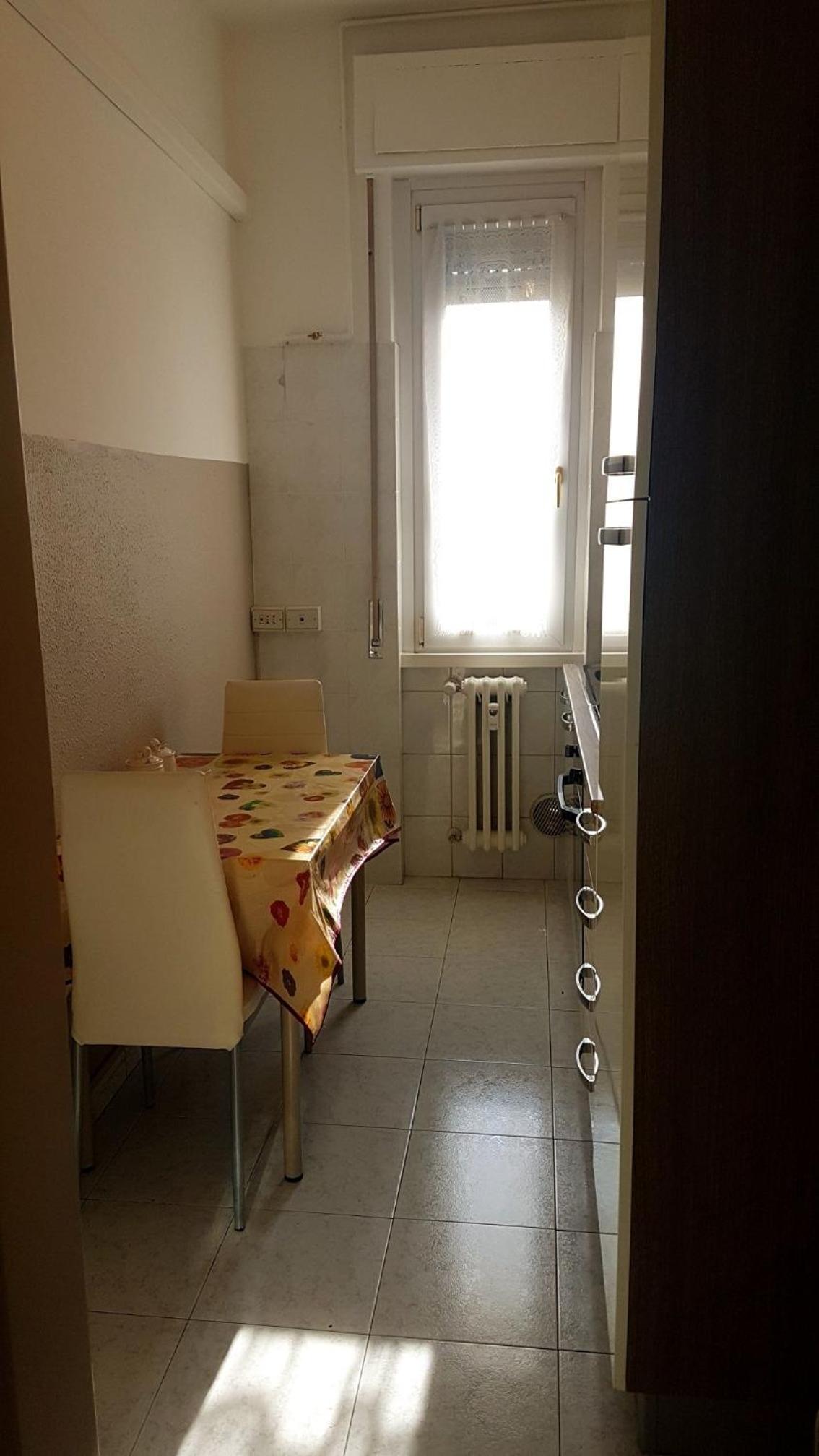 Two-Bedroom Apartment - Photo 11