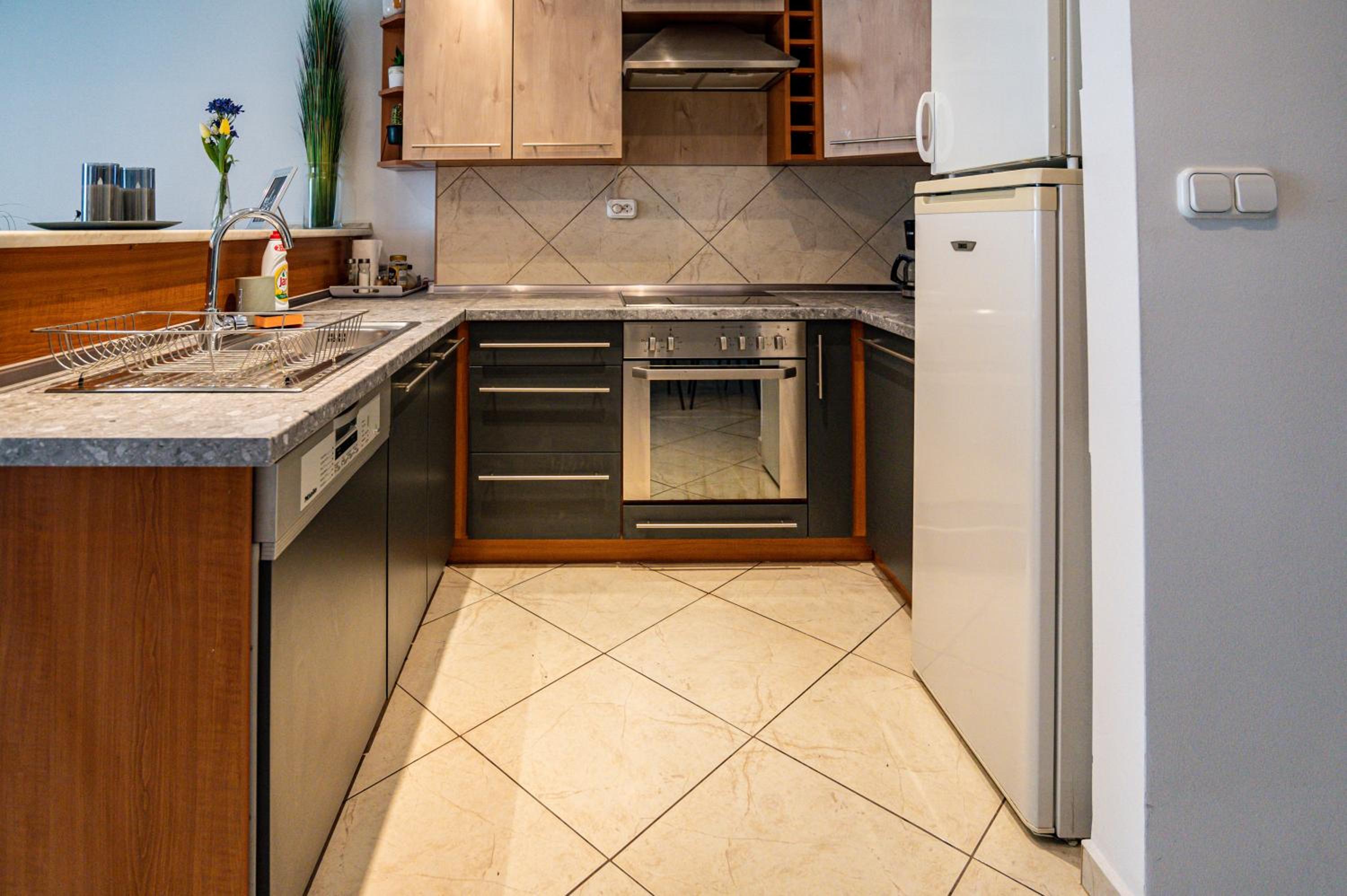 Two-Bedroom Apartment - Photo 10