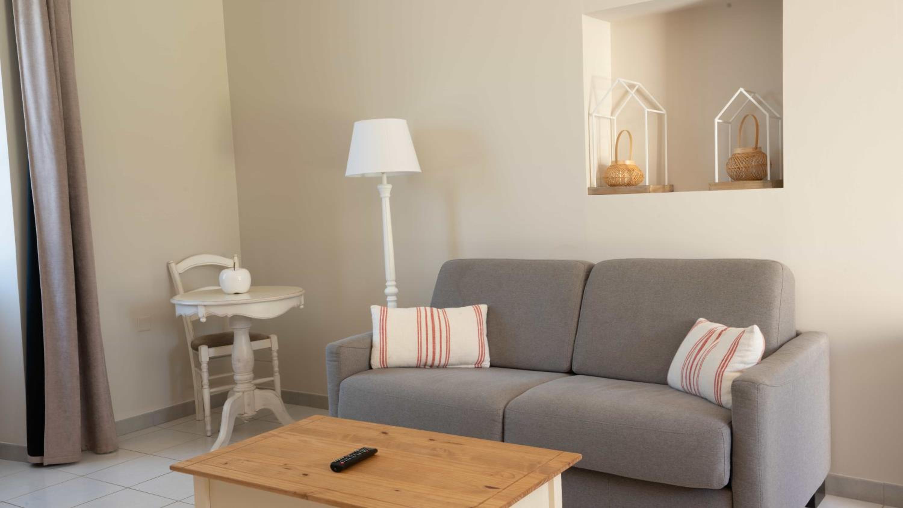 Two-Bedroom Cottage (4 Adults)