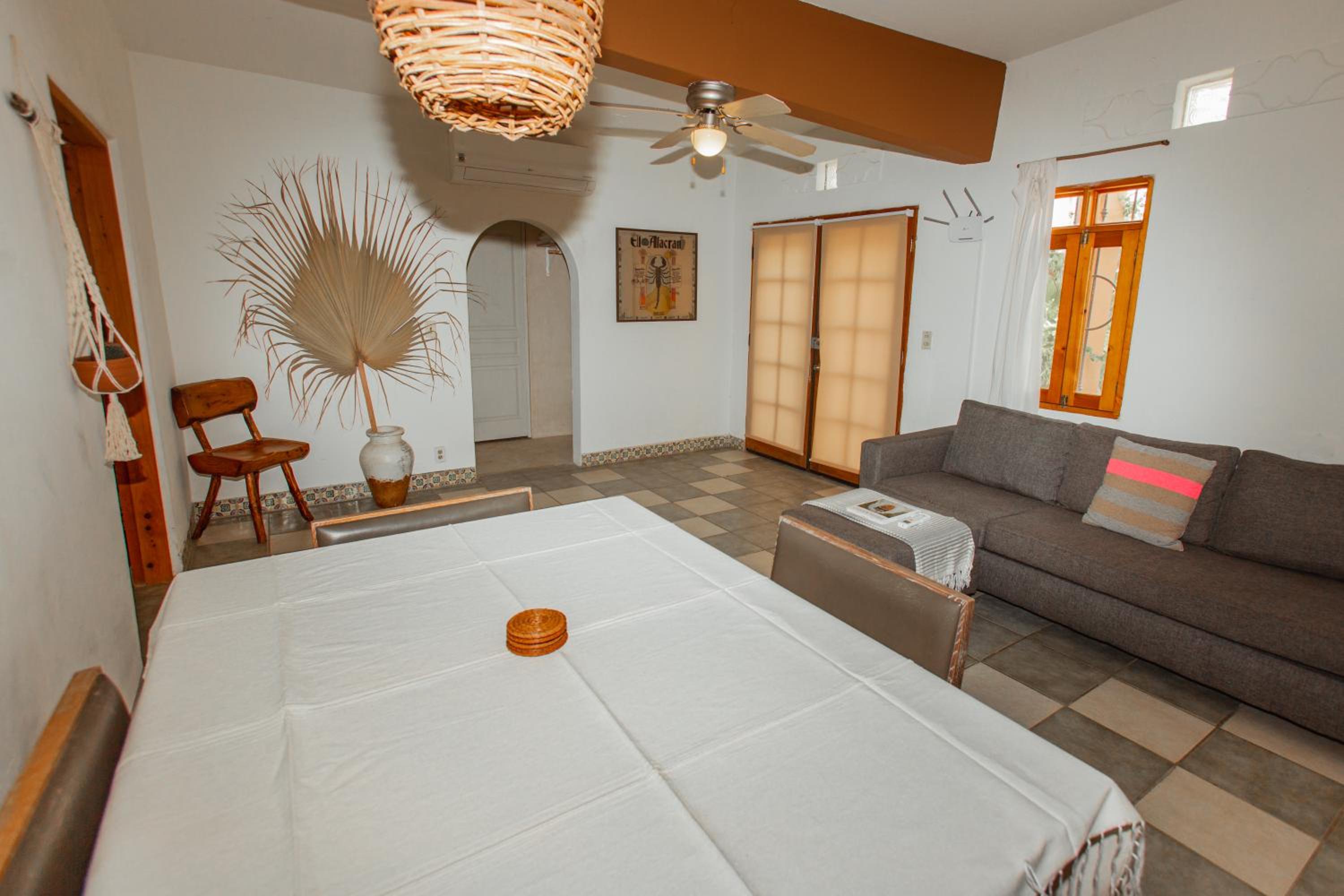 Two-Bedroom House - Photo 11