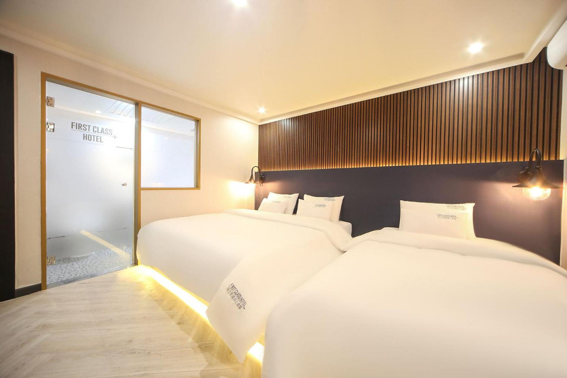 Deluxe Twin Room - Photo 3