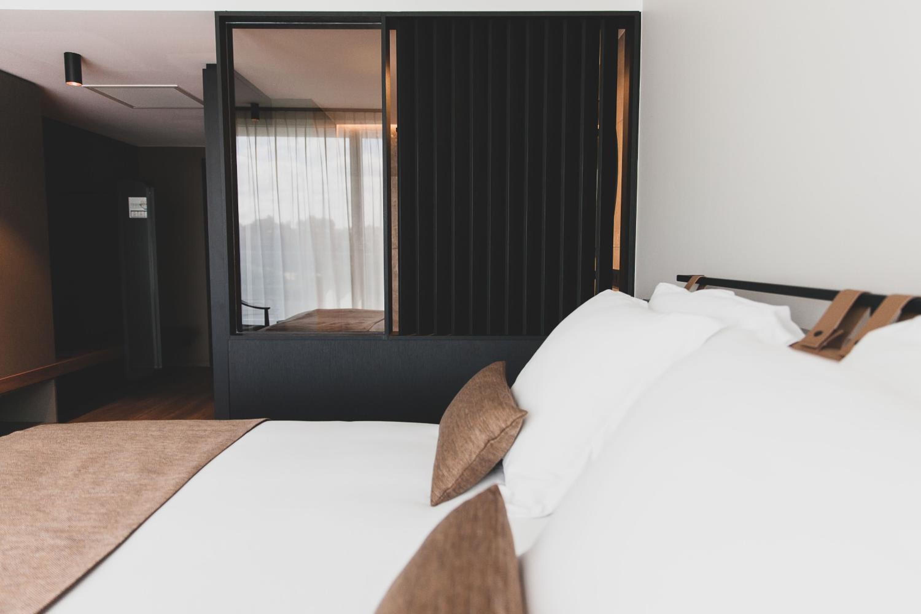 Superior King Room photo 2