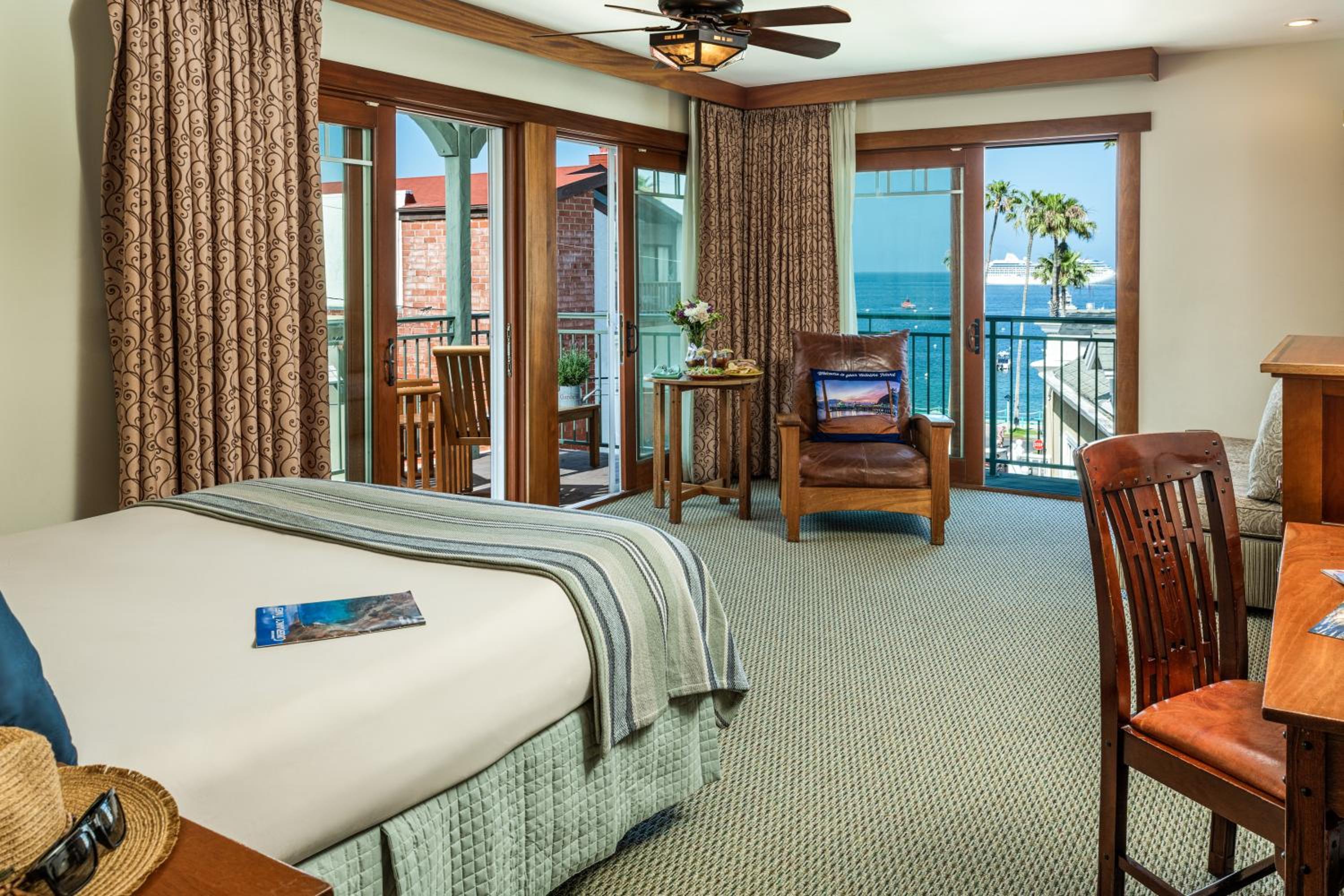 Queen Room with Ocean View