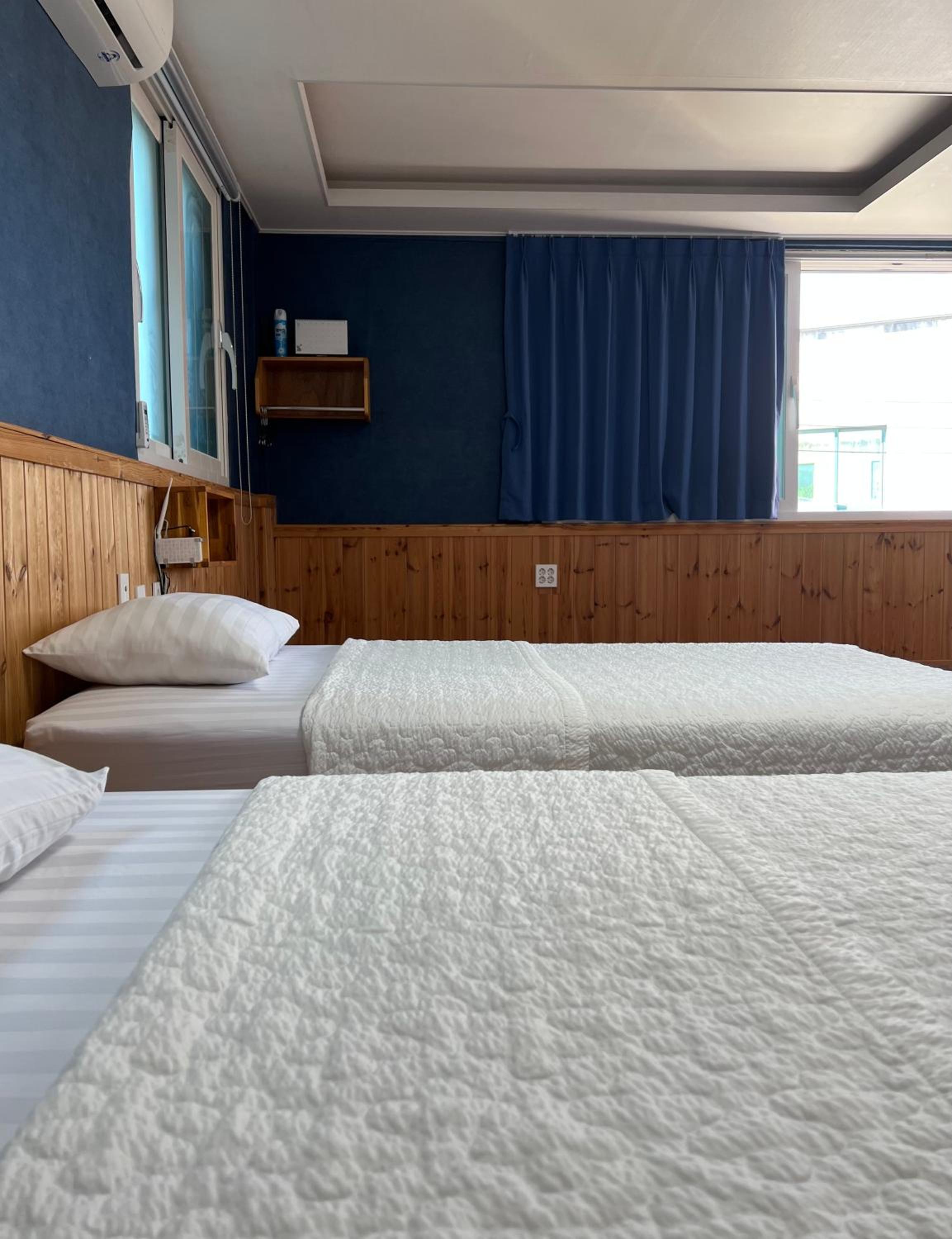 Deluxe Twin Room photo 3