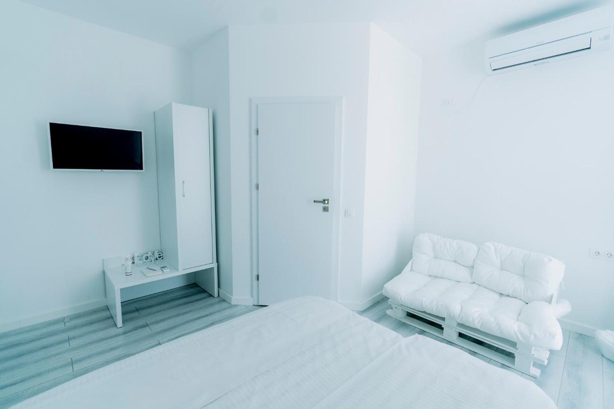 Standard Queen Room with Mini-bar - Photo 5