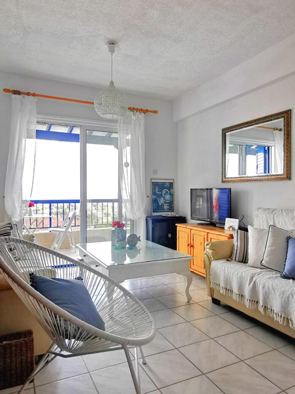 Apartment with Terrace photo 1