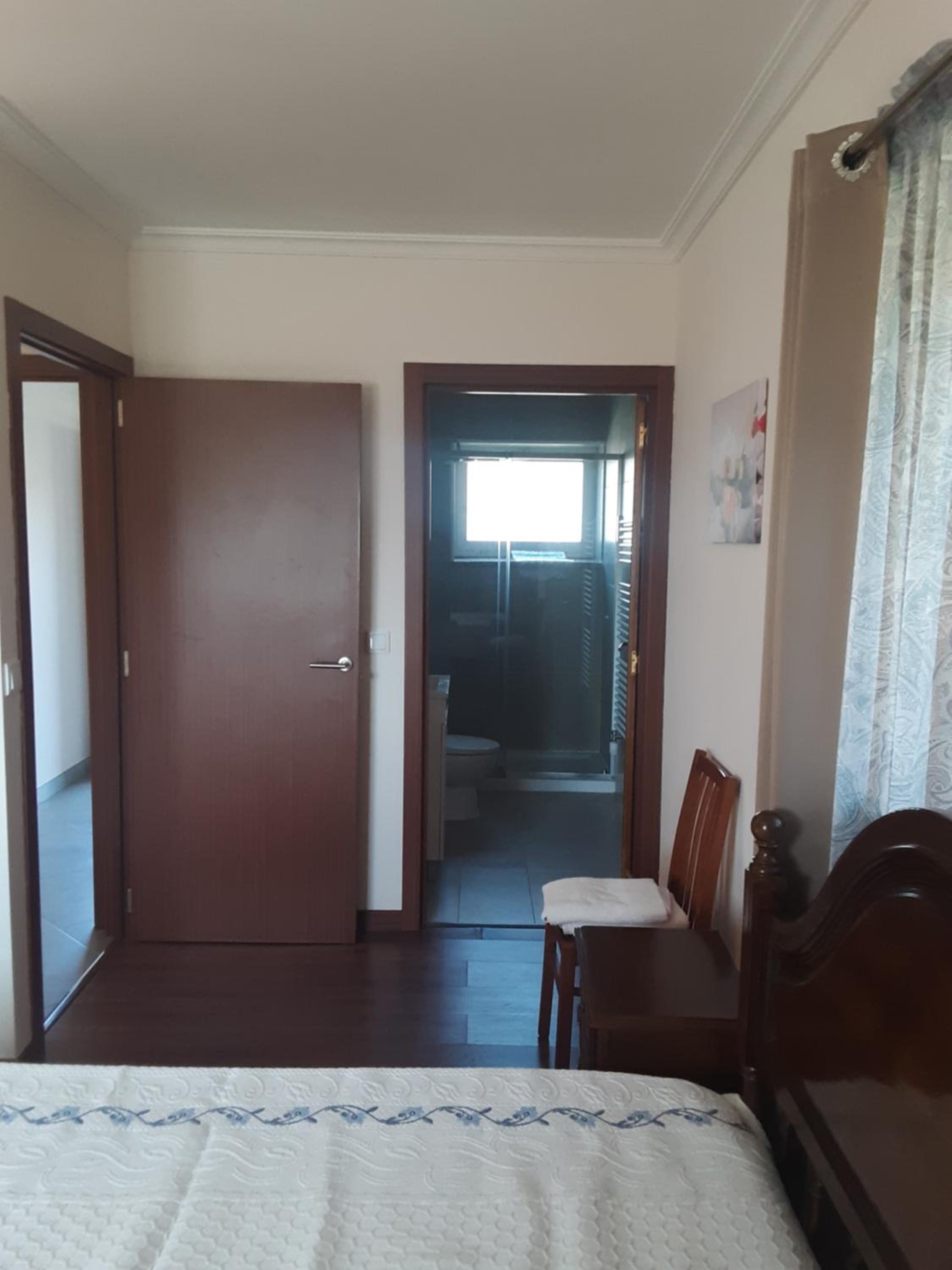 Three-Bedroom House photo 3
