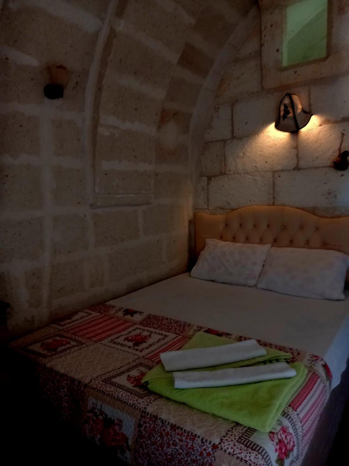 Standard Triple Room - Photo 9