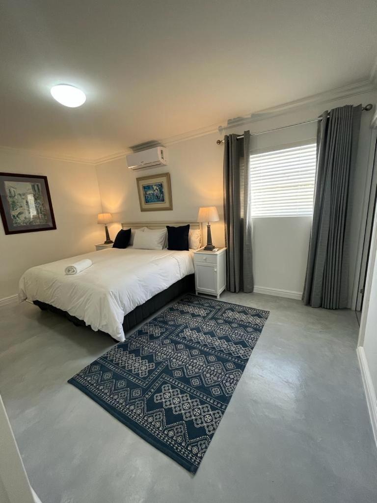 Apartment with Sea View - Photo 21