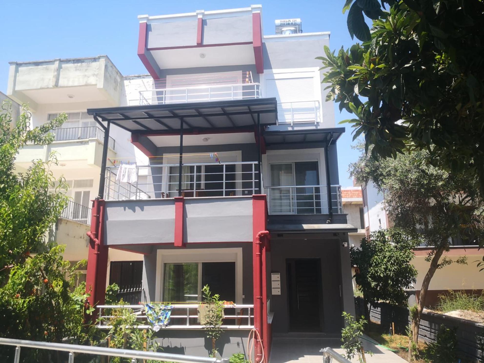Apartment with Terrace photo 2