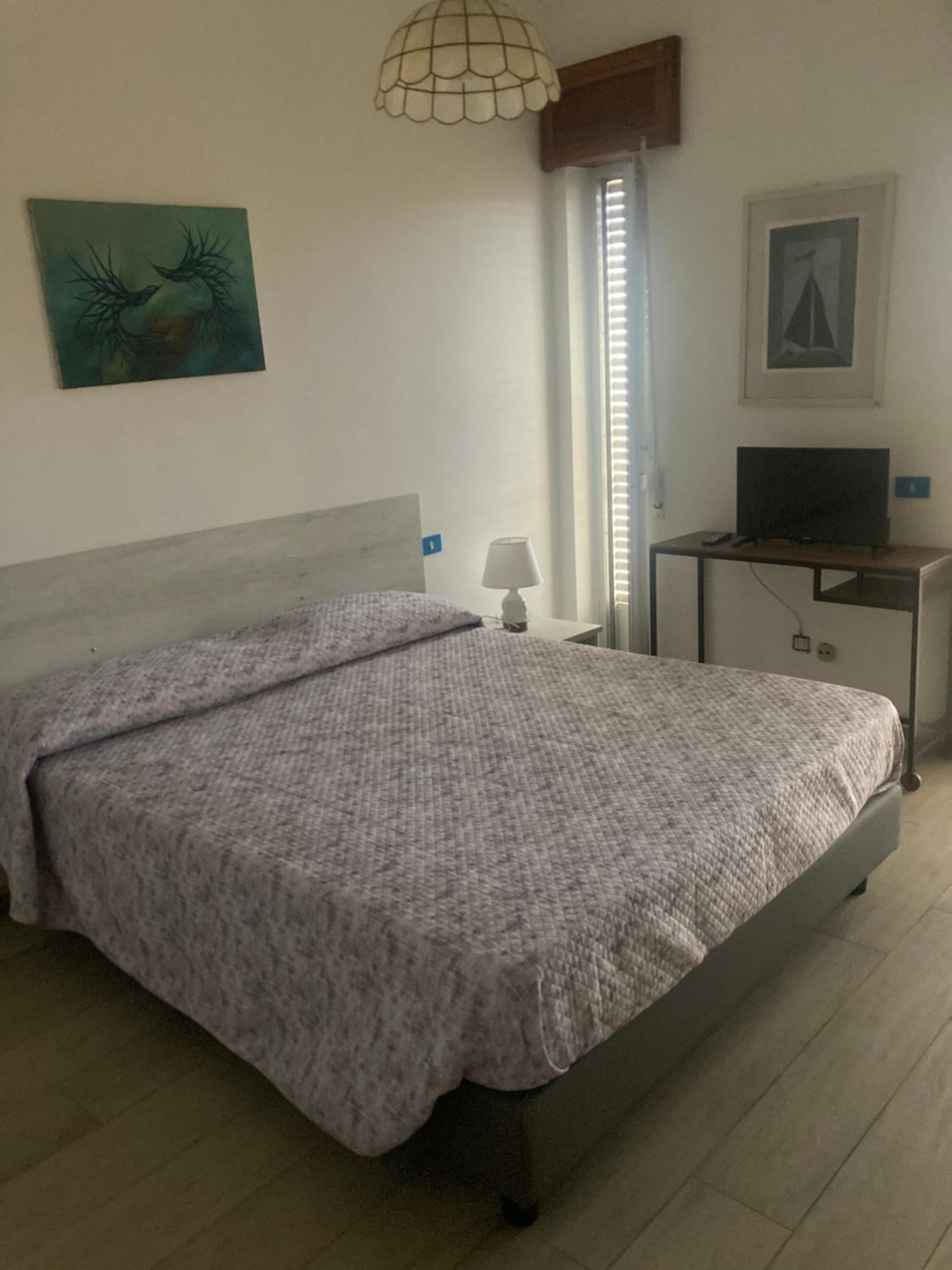 Large Double Room photo 1