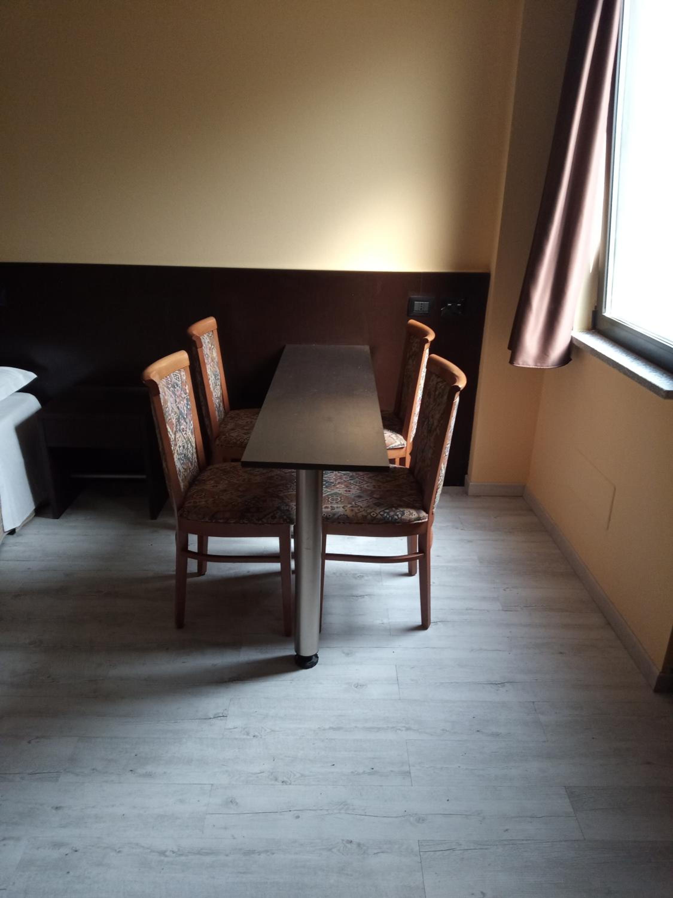 Deluxe Family Room - Photo 3