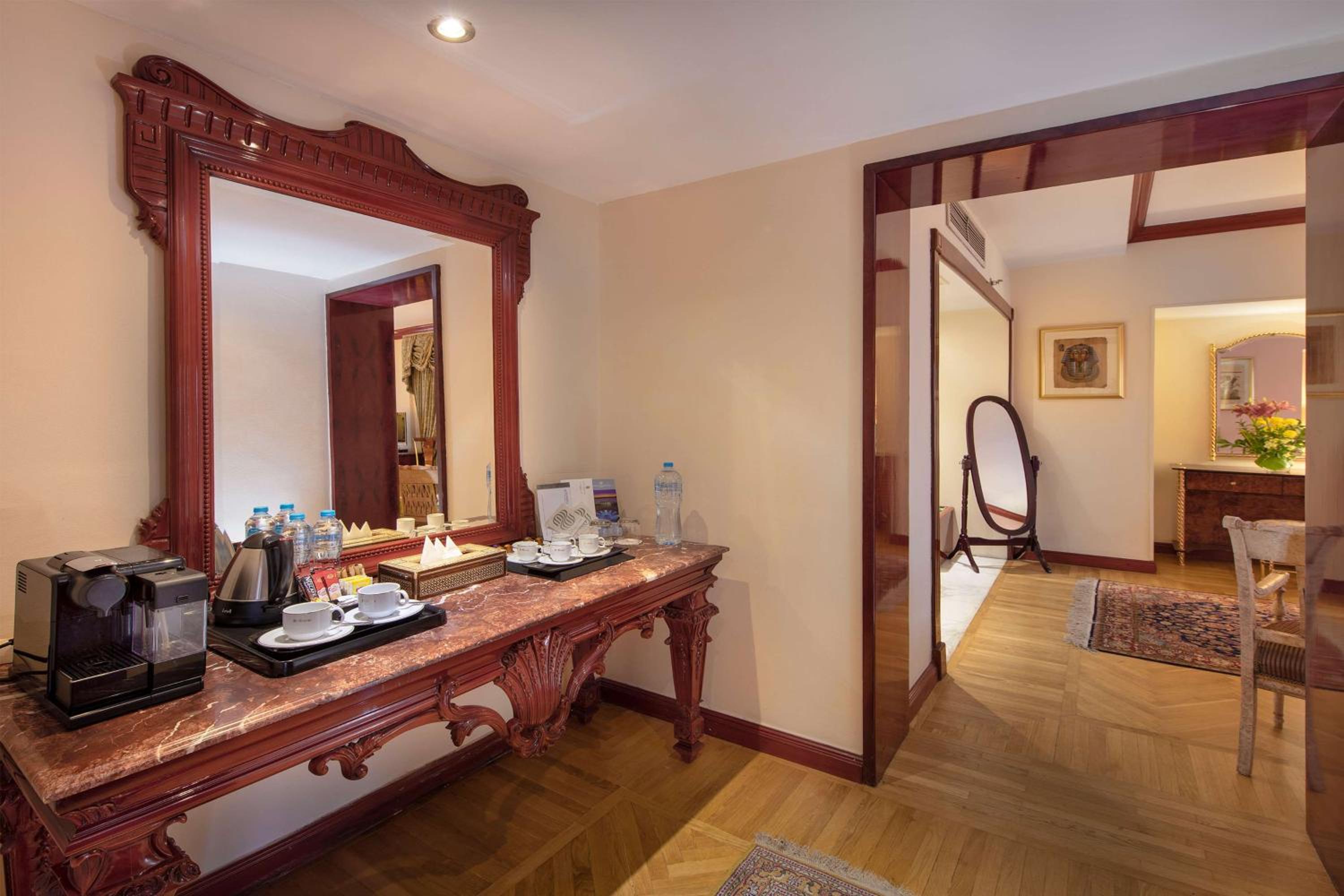 Royal Suite Direct Front Nile View