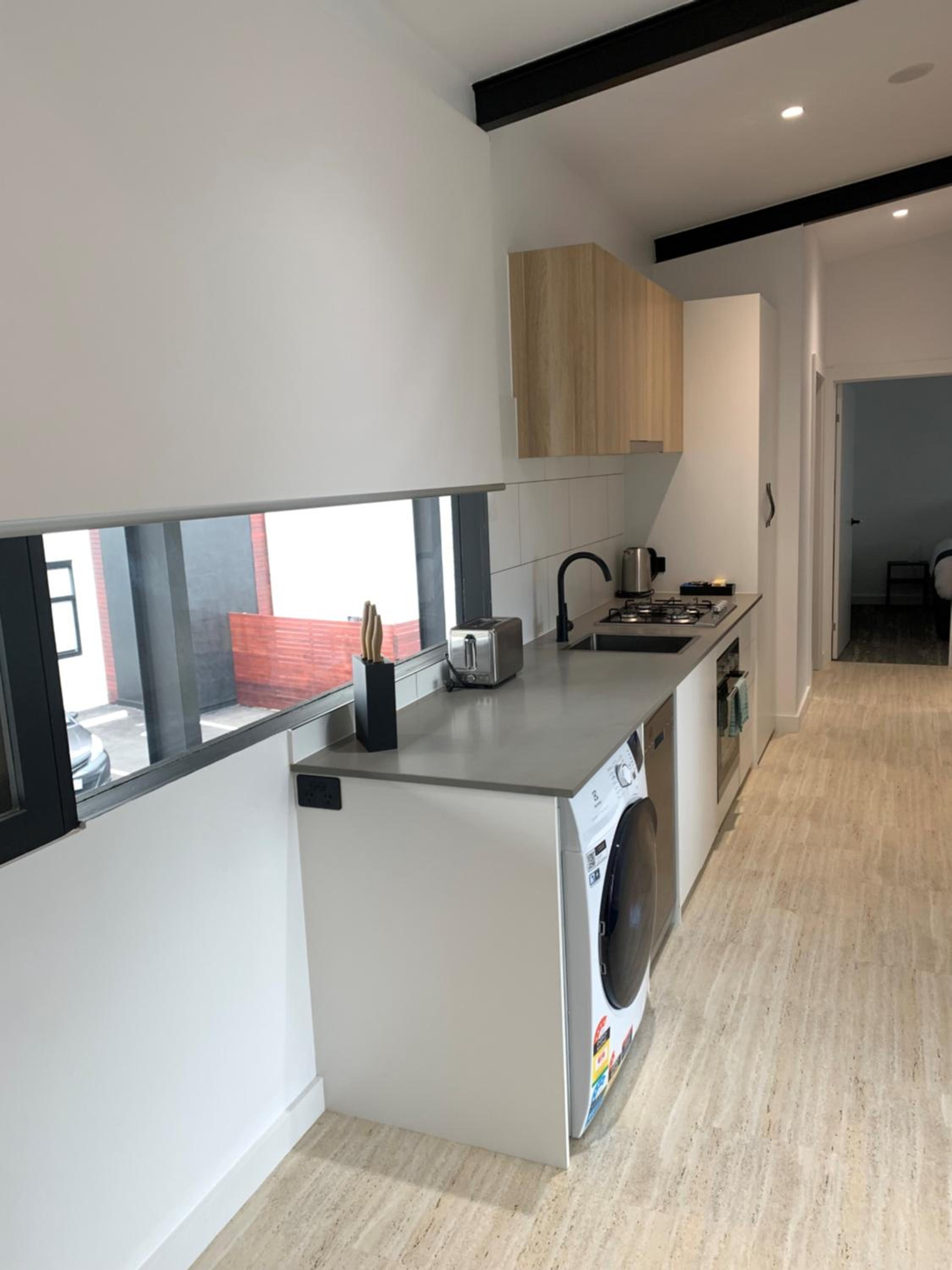 Premier Two bedroom, Two Bathroom Apartment – No Elevator - Non Pet Friendly - Photo 3
