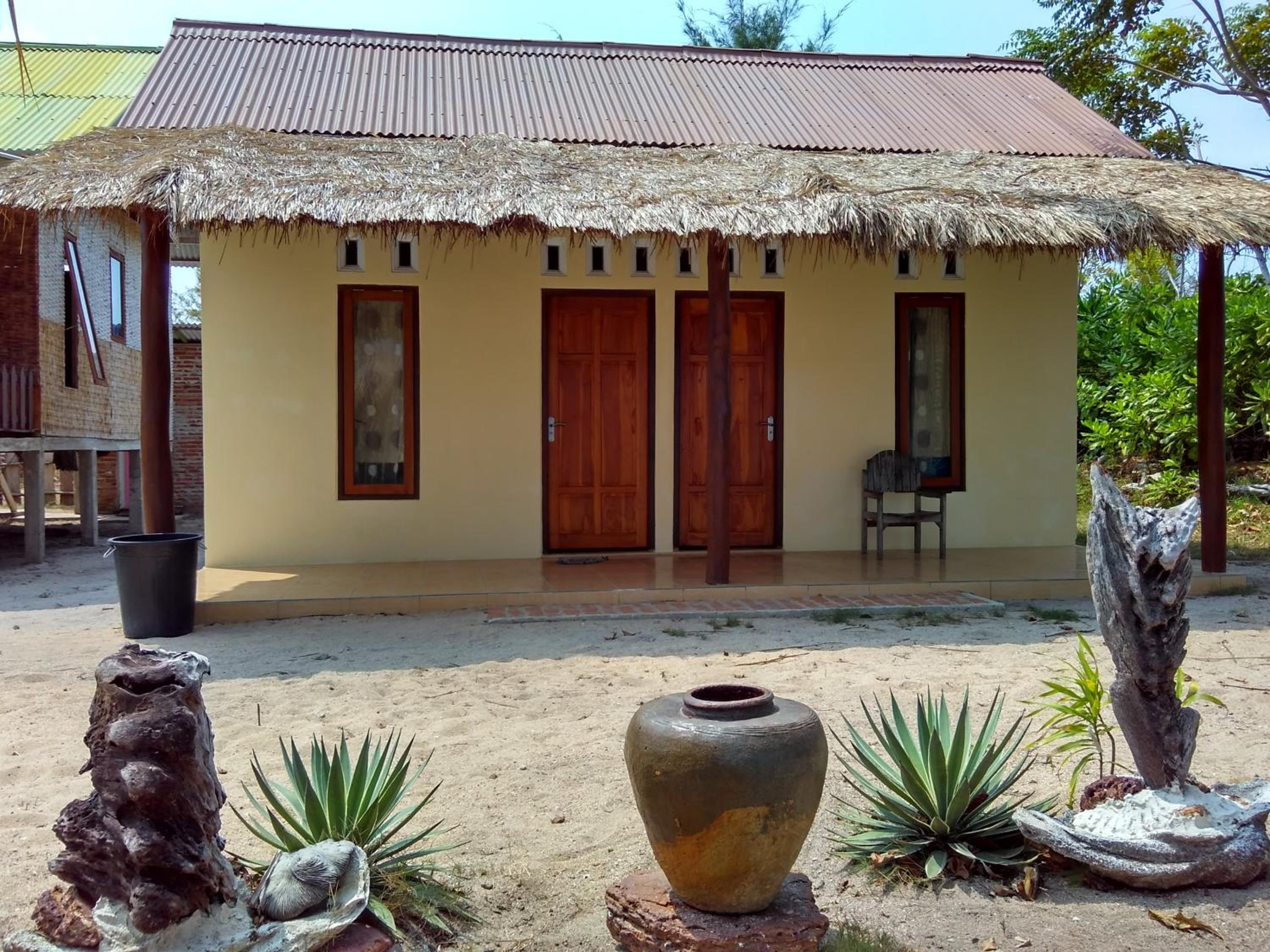 Deluxe Double Room With Balcony And Sea View photo 2