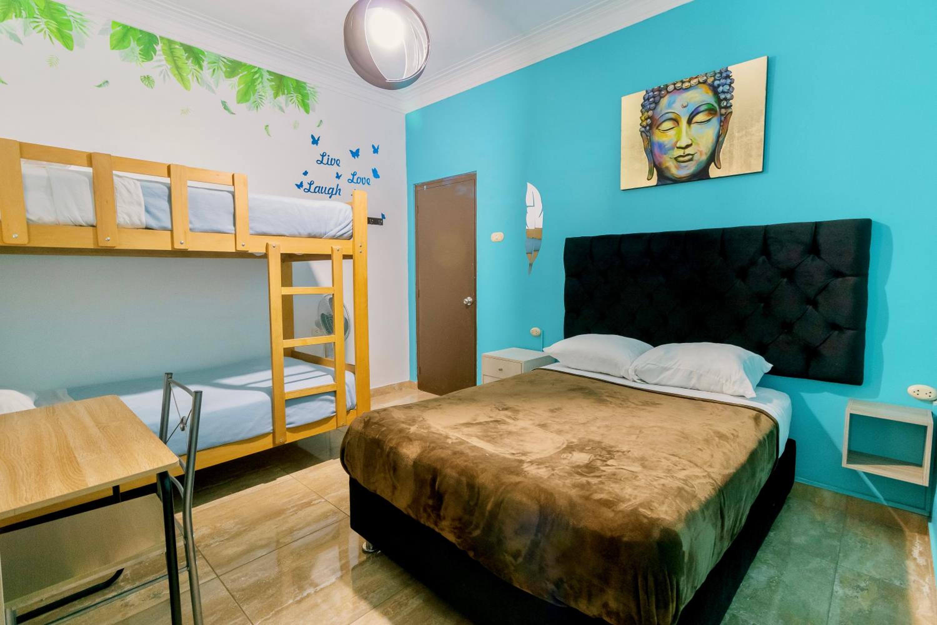 Double Room with Private Bathroom photo 3