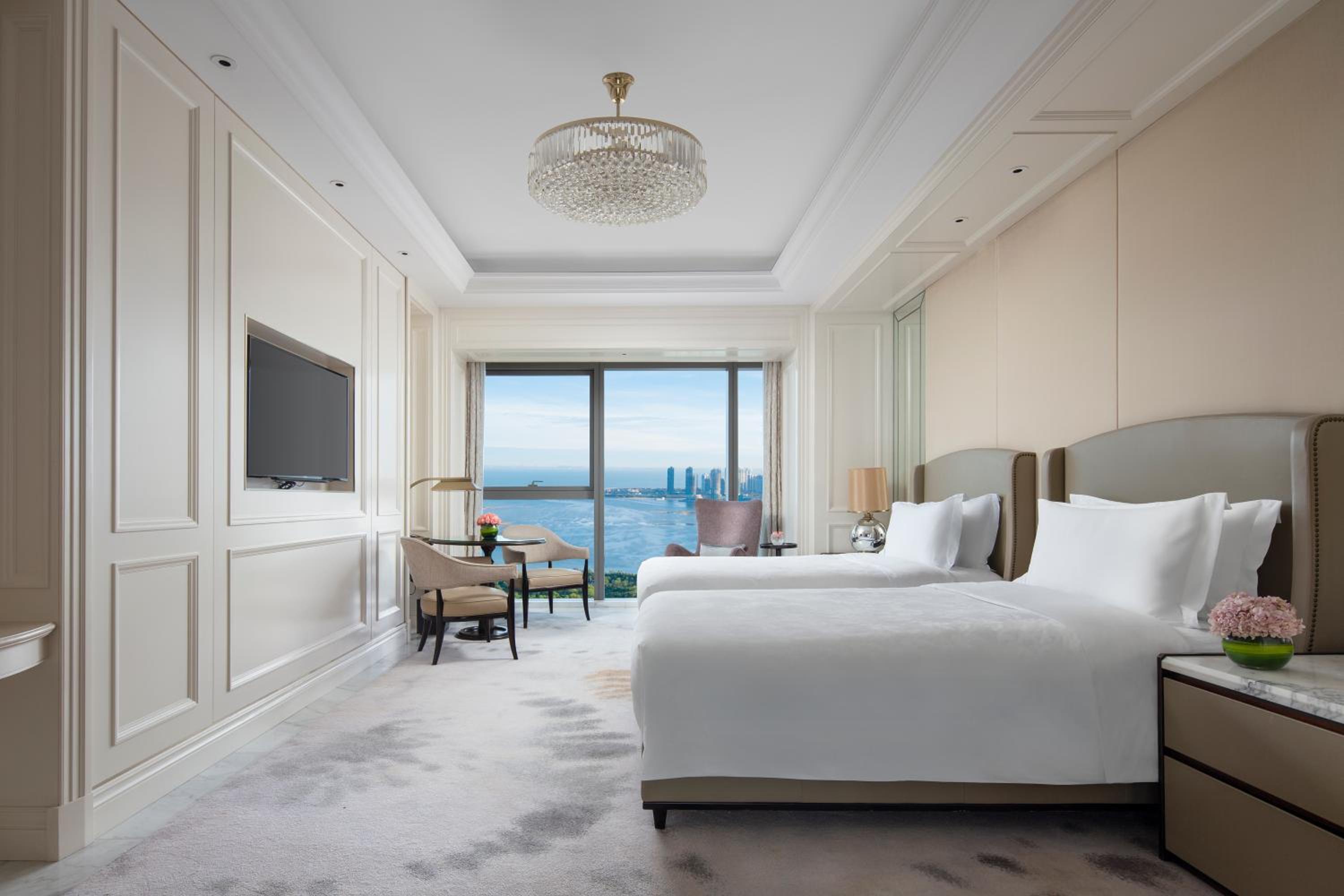 Deluxe Ocean View Twin - Photo 4