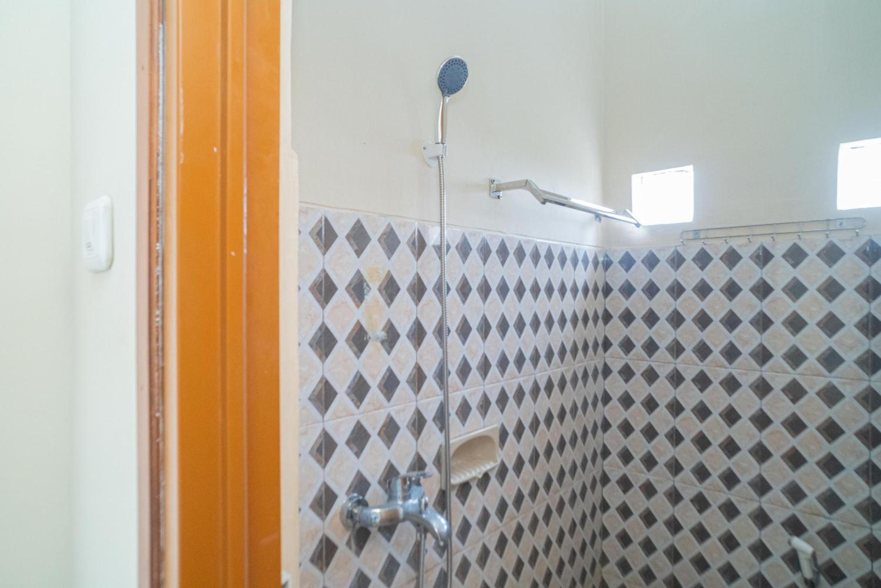 Suite - Photo 5