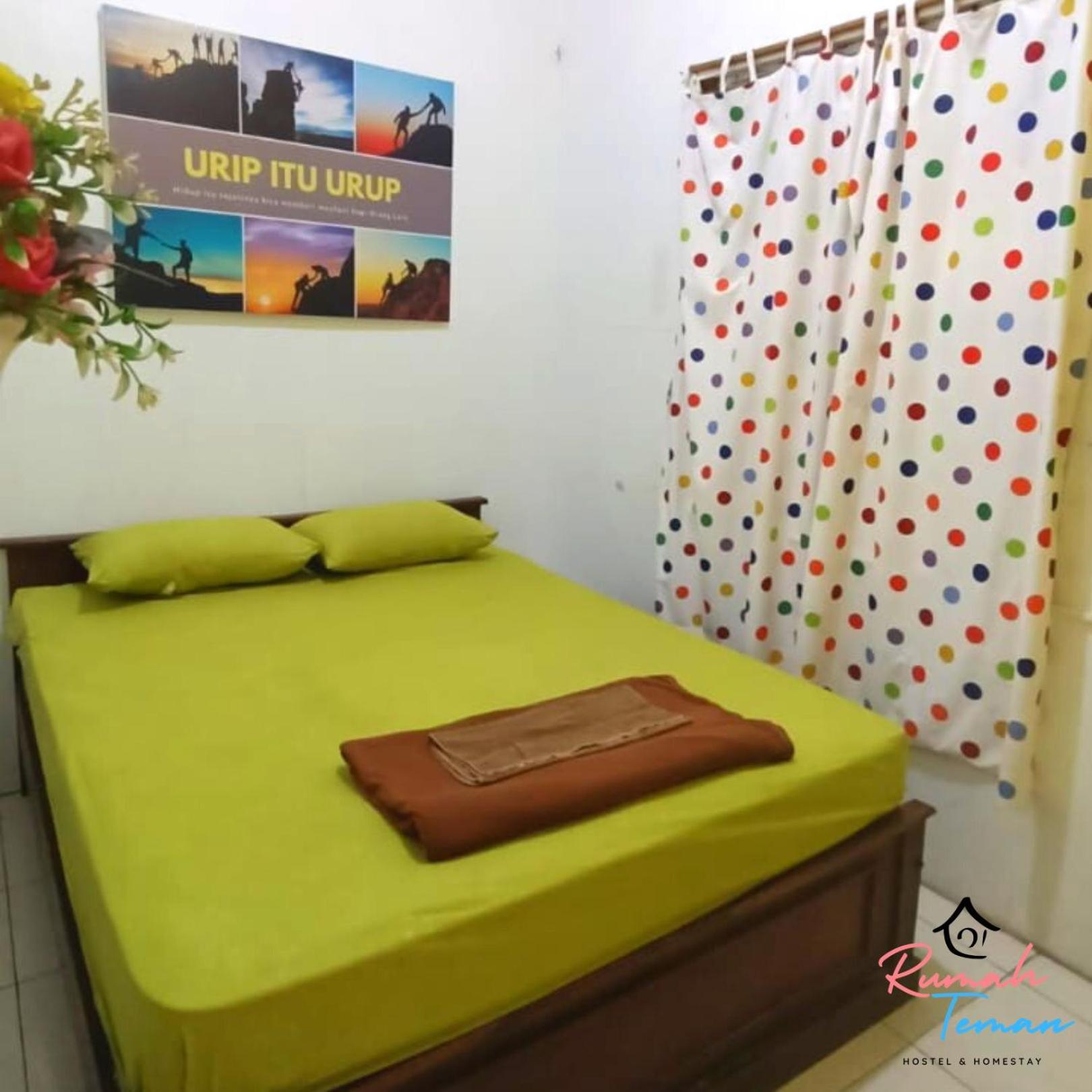 Budget Double Room photo 2