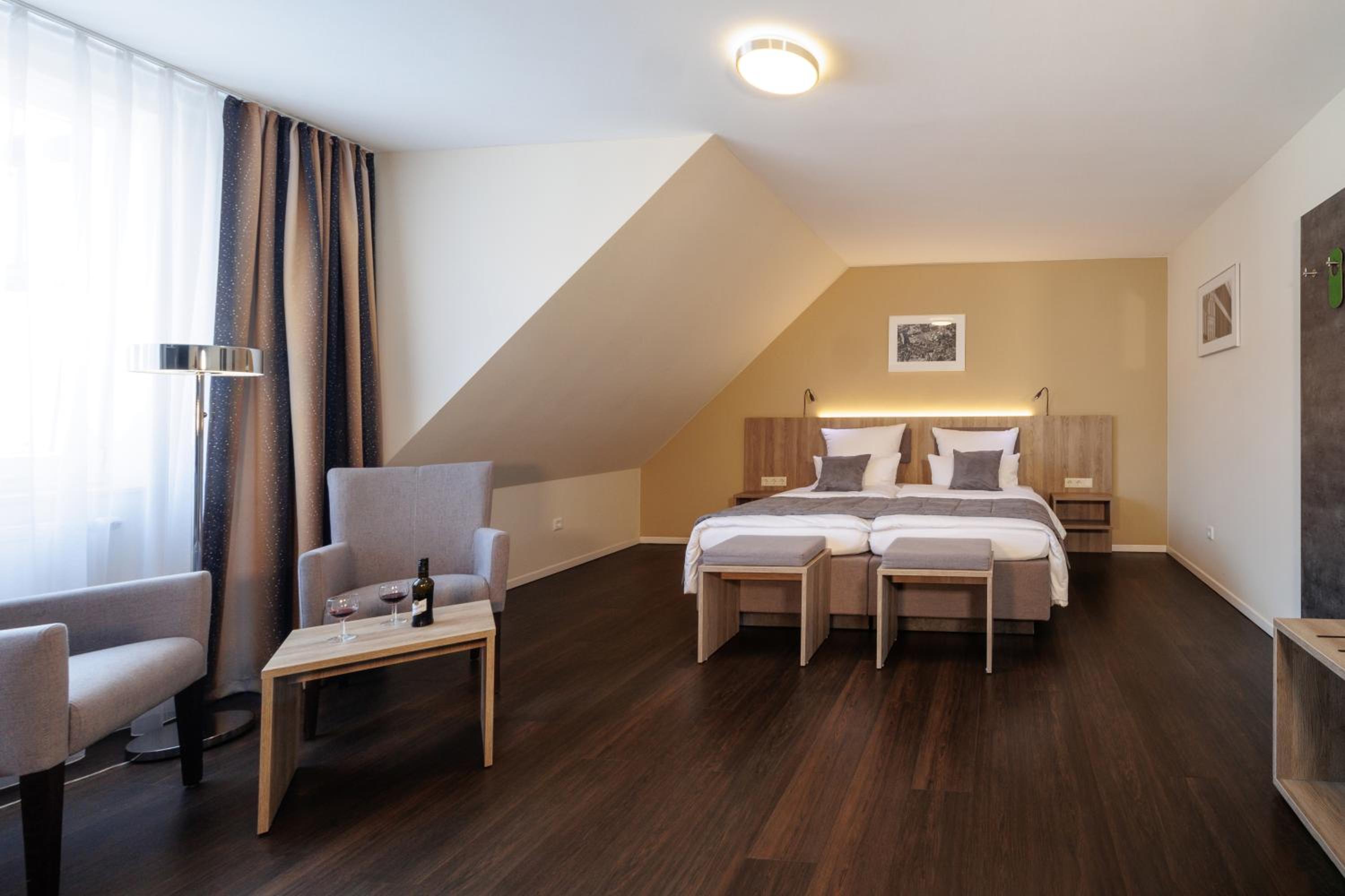 Superior Double Room - Photo 7