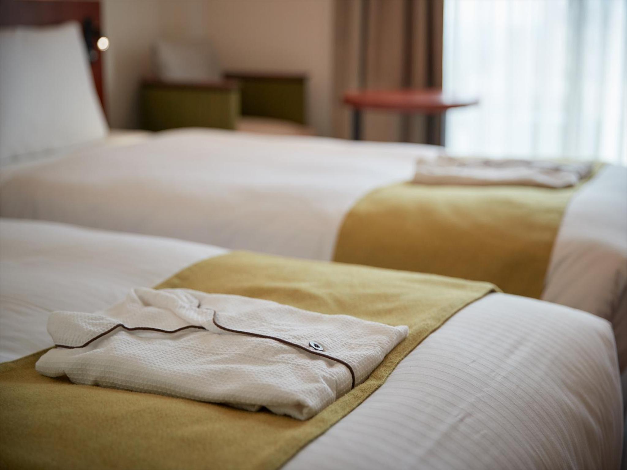 Standard Twin Room - Photo 13