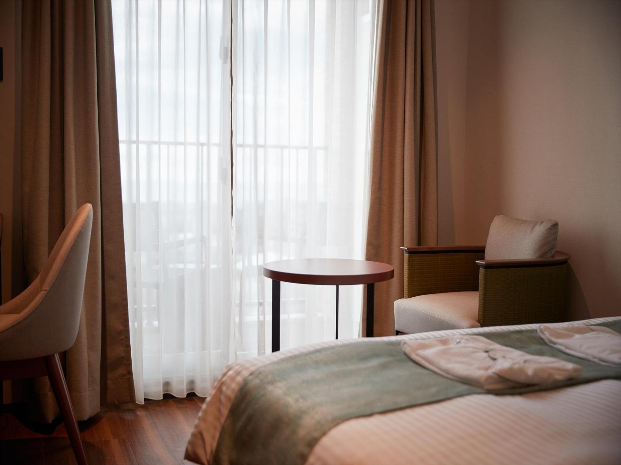 Double Room - Photo 17