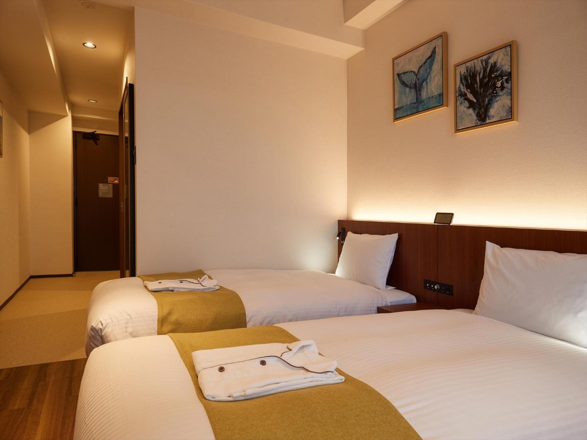 Superior Twin Room - Photo 11