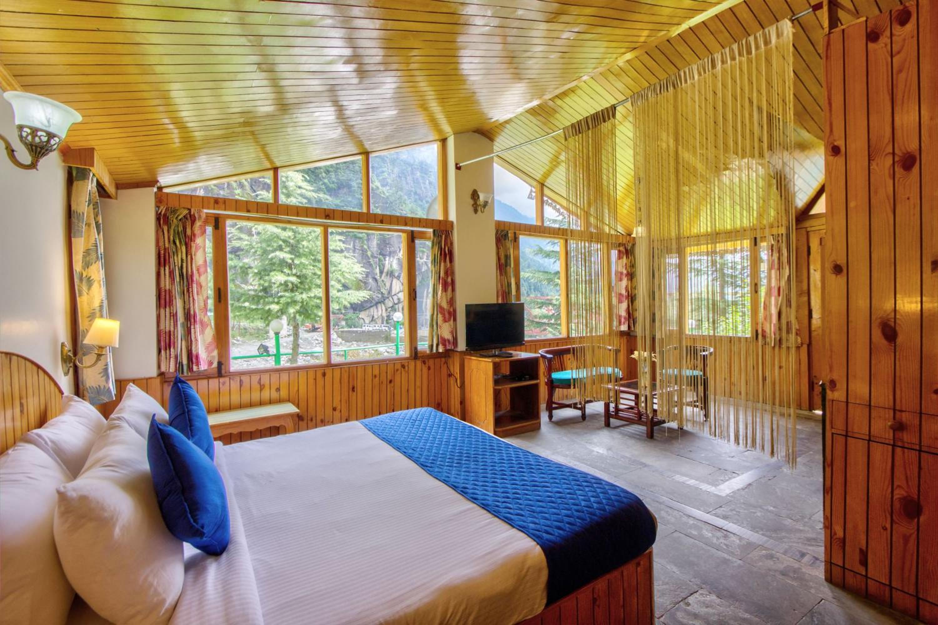 One-Bedroom Cottage