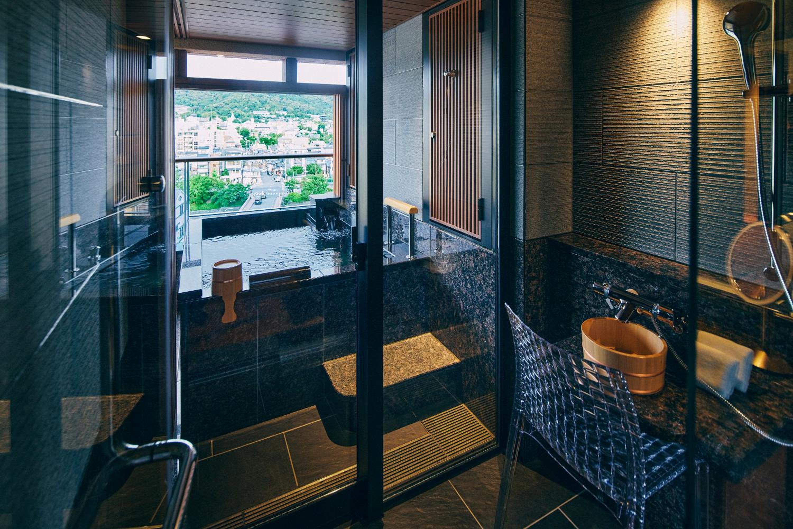 Premium Twin - Top Floor - Photo 12