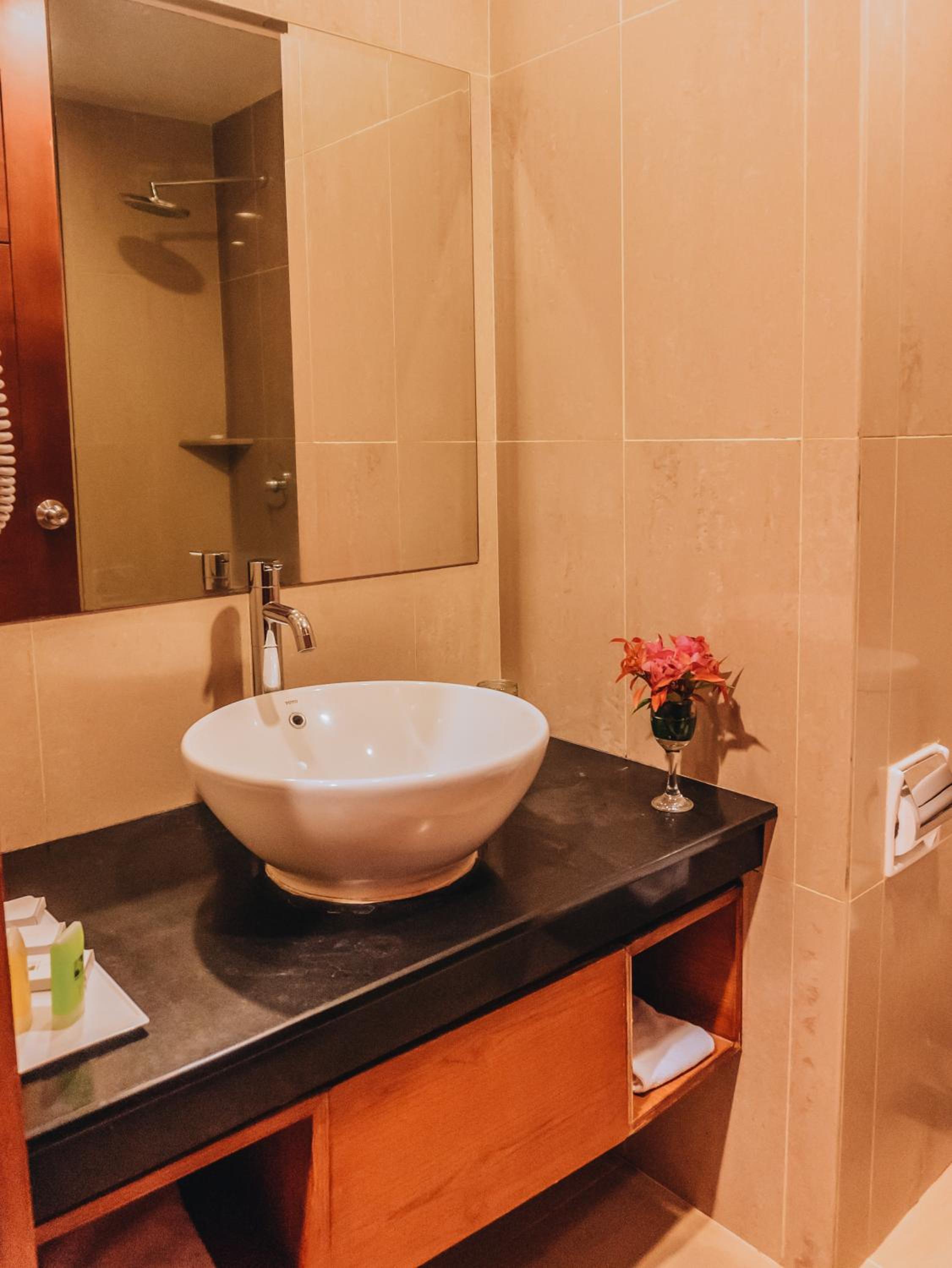 Grand Deluxe Queen Room photo 3