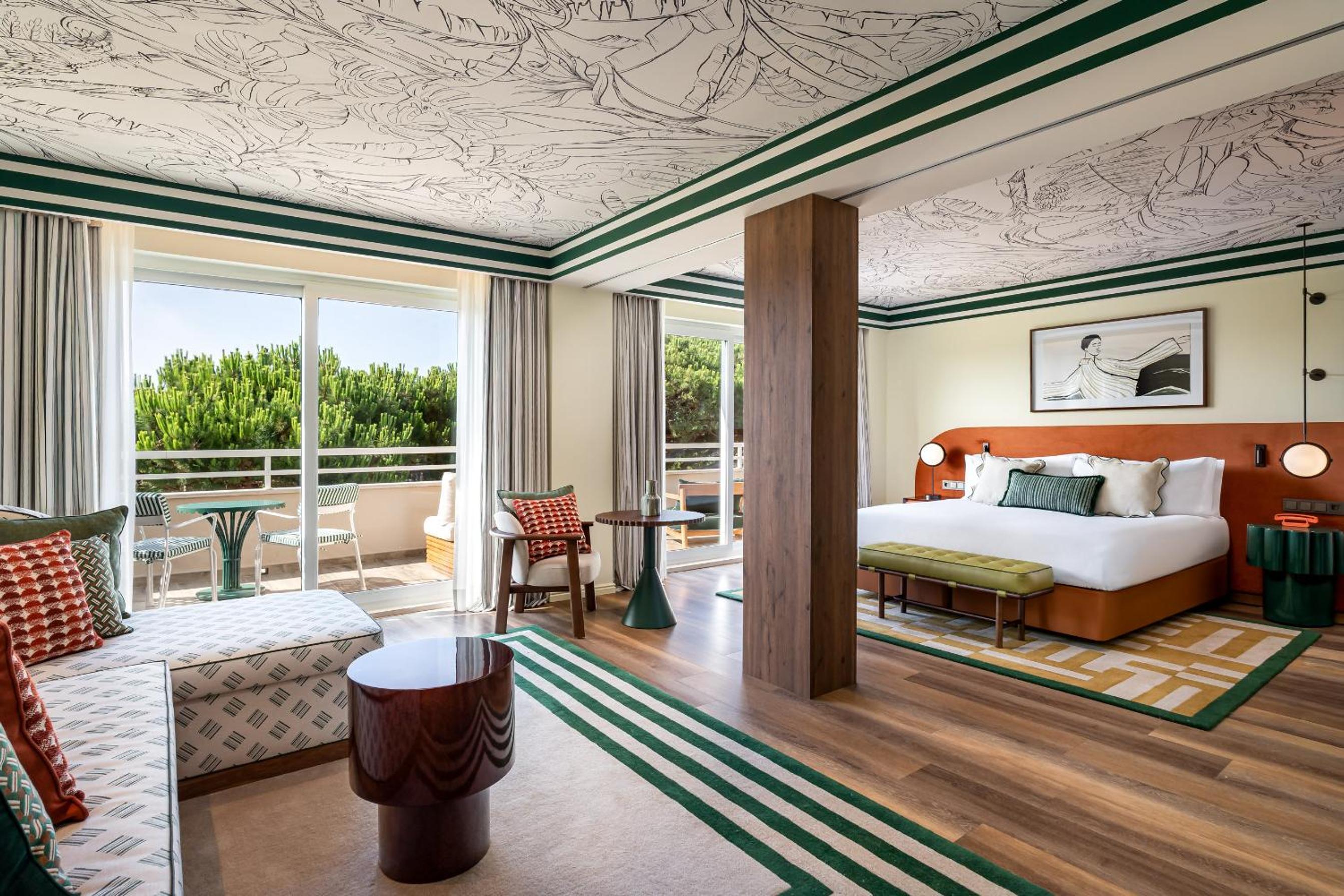 Signature Suite