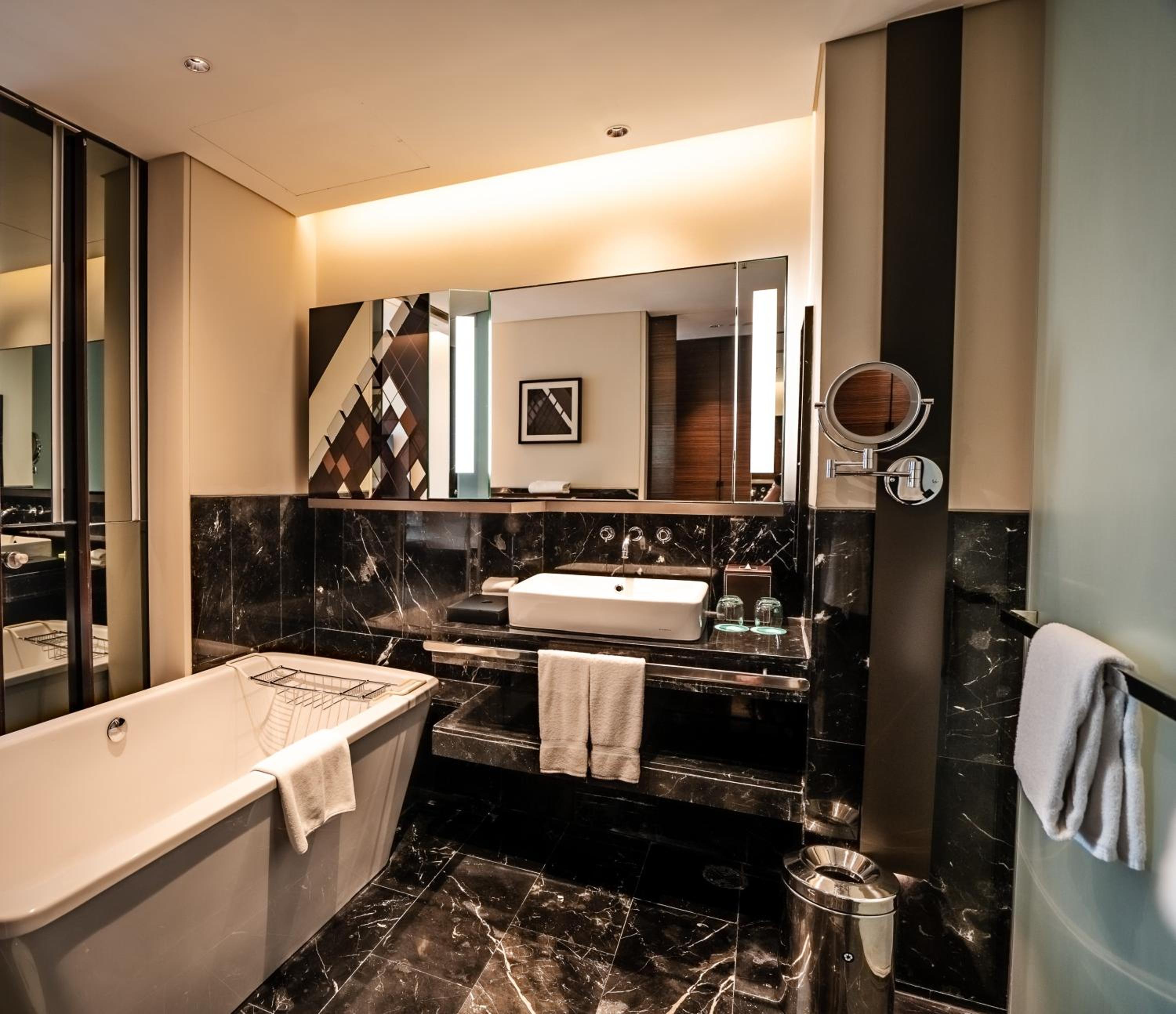 Deluxe Guest room, 2 Twin/Single Bed(s), High floor