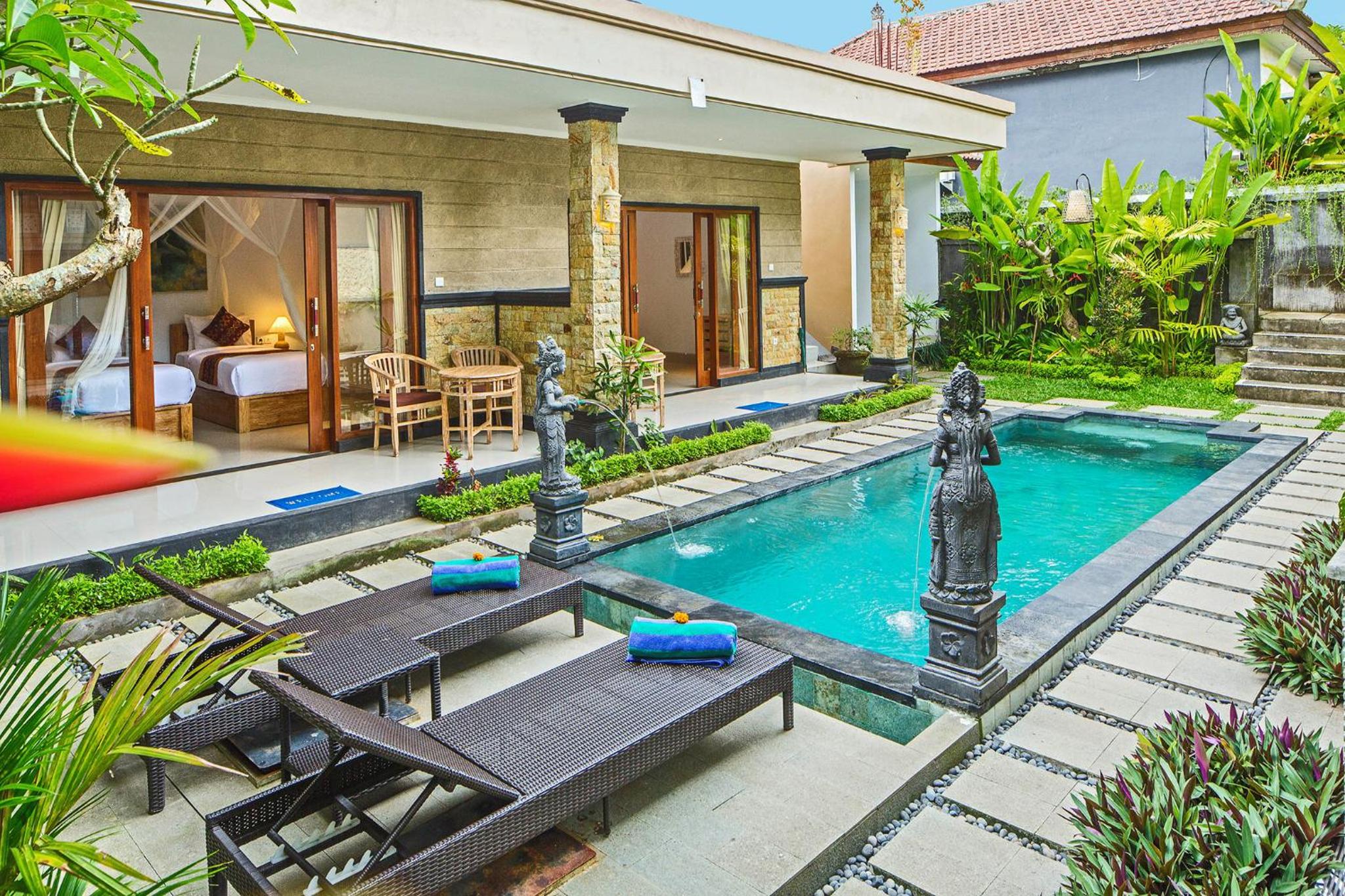 King Room with Pool View - Photo 29