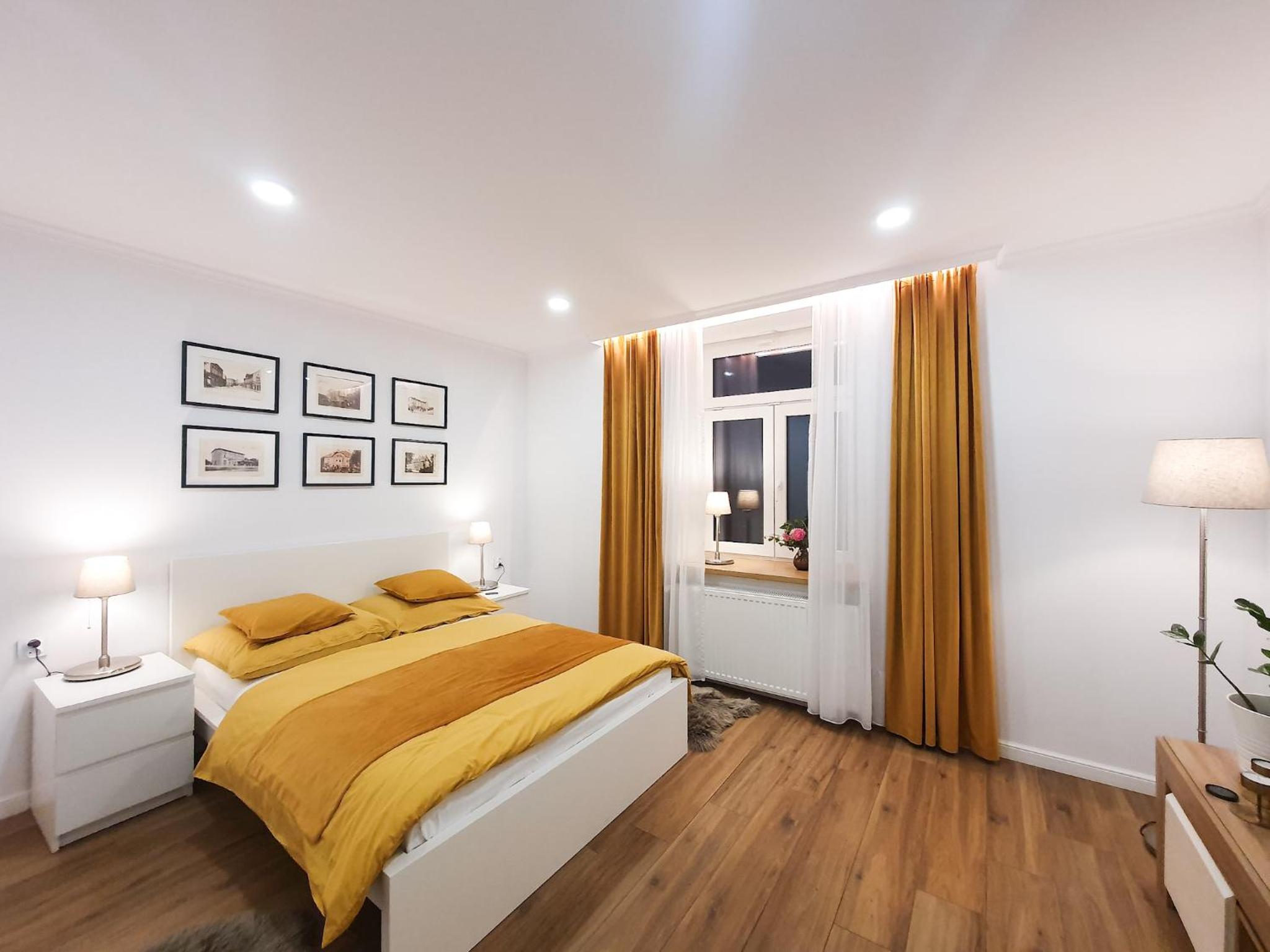 Apartment photo 1