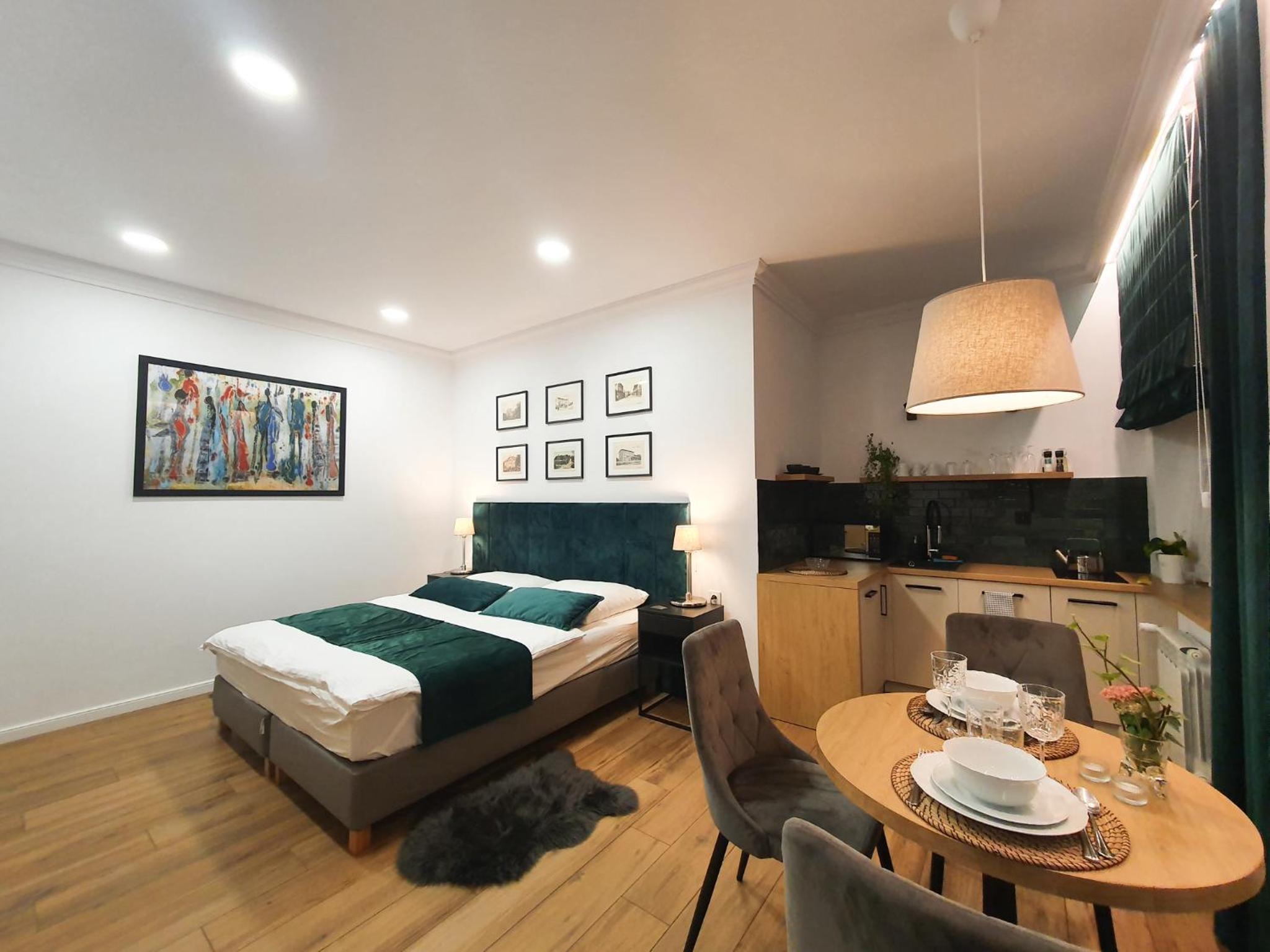 Studio Apartment photo 1